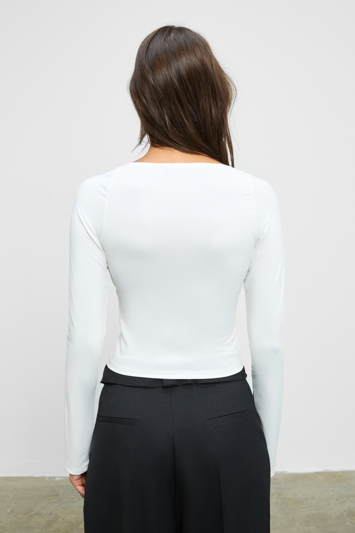 GRIMELANGE SILIVRA Kadın Havuz Yakalı Esnek Kumaşlı Slim Fit BEYAZ Bluz görsel 6