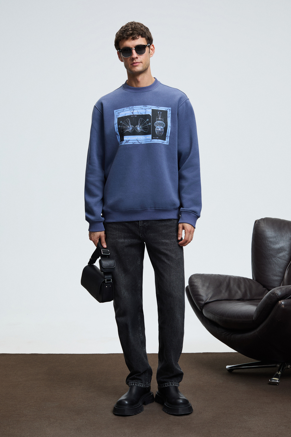 GRIMELANGE LUCIAN Erkek Göğsü Ve Sırtı Baskılı Yuvarlak Yaka Regular Fit İNDİGO Sweatshirt görsel 3