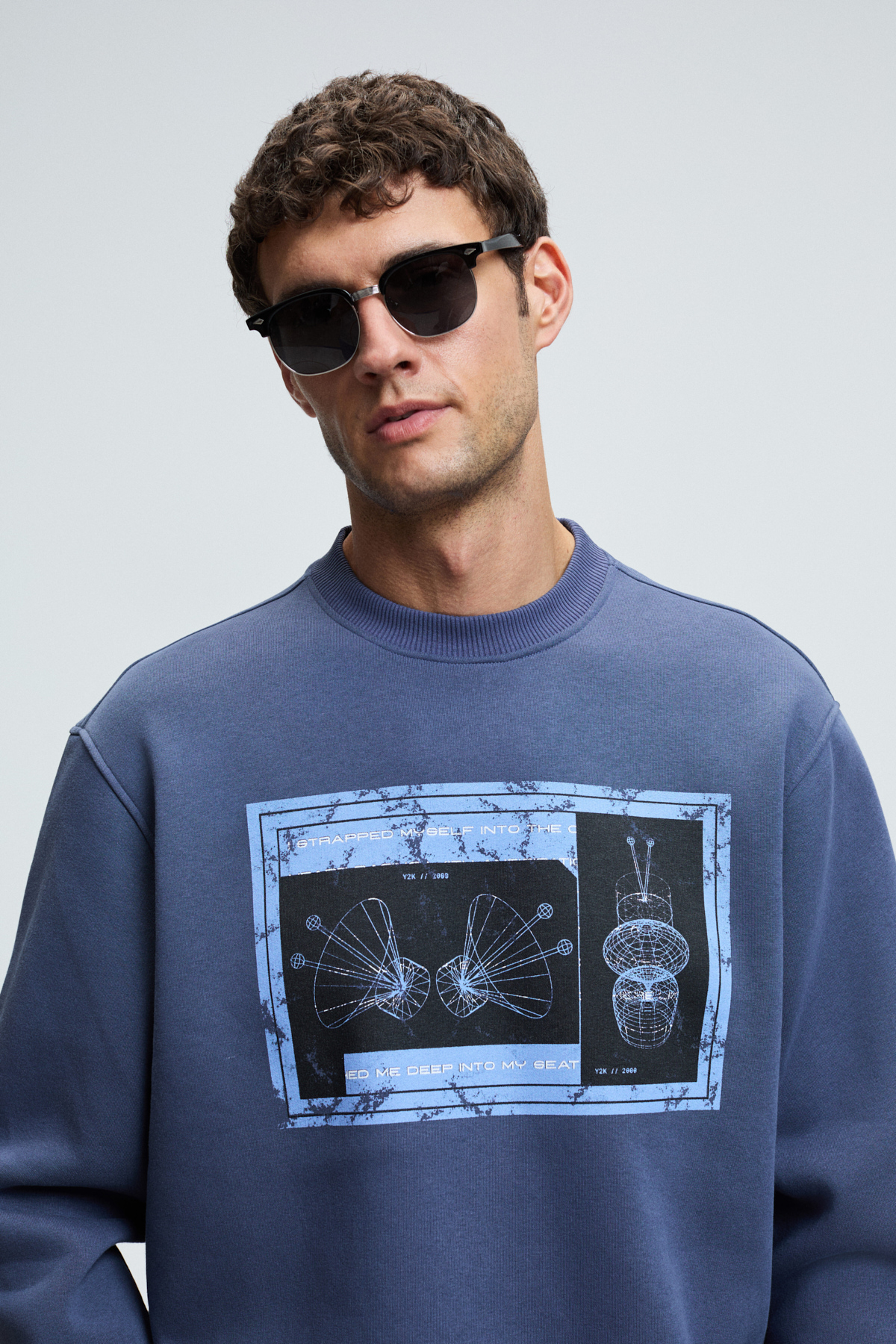 GRIMELANGE LUCIAN Erkek Göğsü Ve Sırtı Baskılı Yuvarlak Yaka Regular Fit İNDİGO Sweatshirt görsel 4