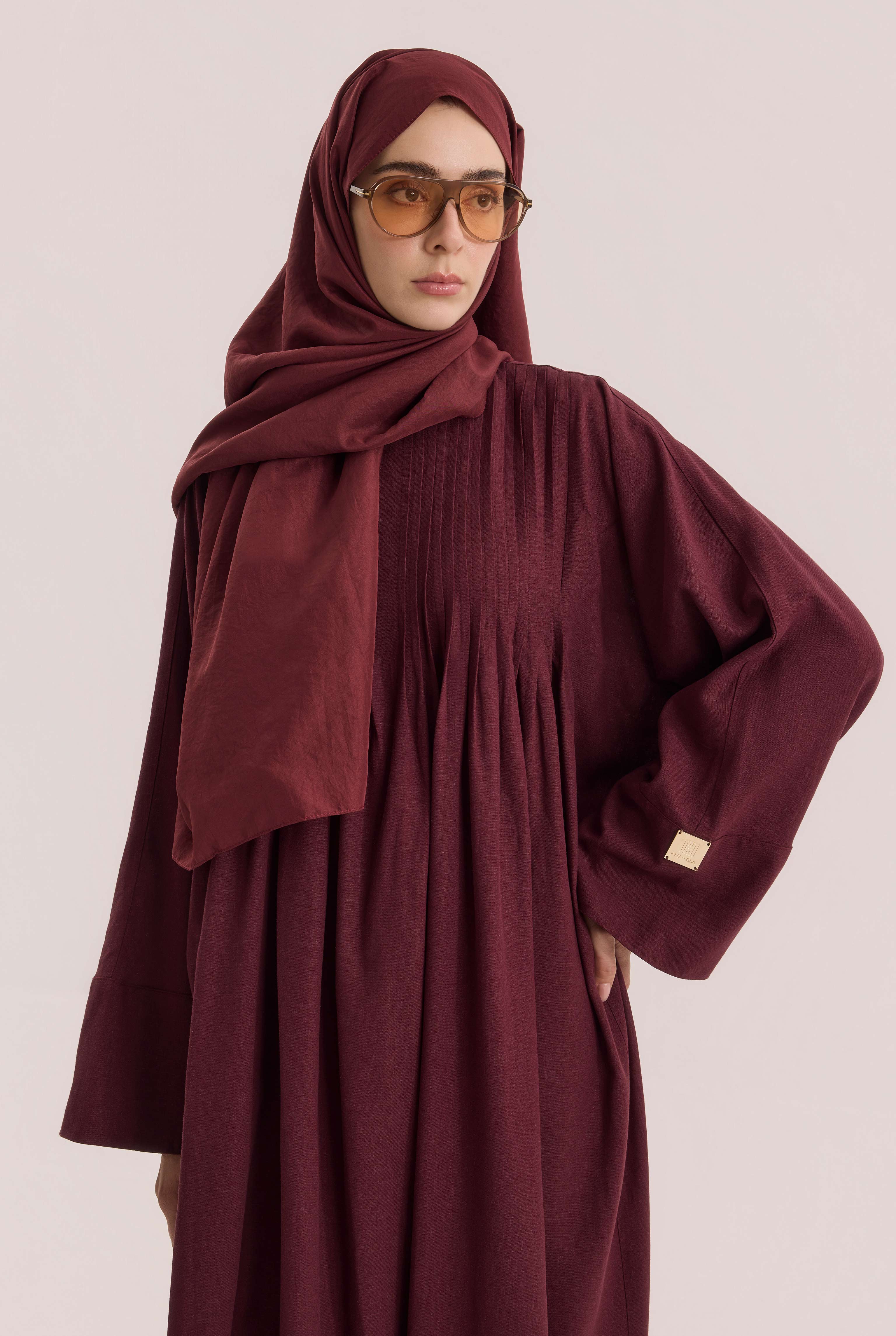 HE-QA Nervür Detaylı Keten Abaya Bordo görsel 4