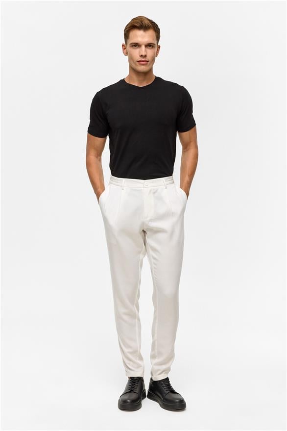 Süvari Beyaz Slim Armürlü Jogger Pantolon