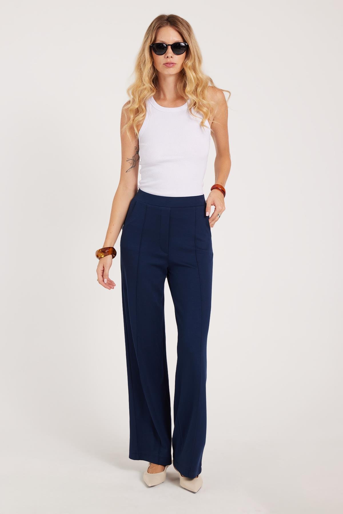 TUDORS Kadın Relax Fit Rahat Kesim Modal Kumaş Yüksel Bel Geniş Paça Lacivert Pantolon görsel 4