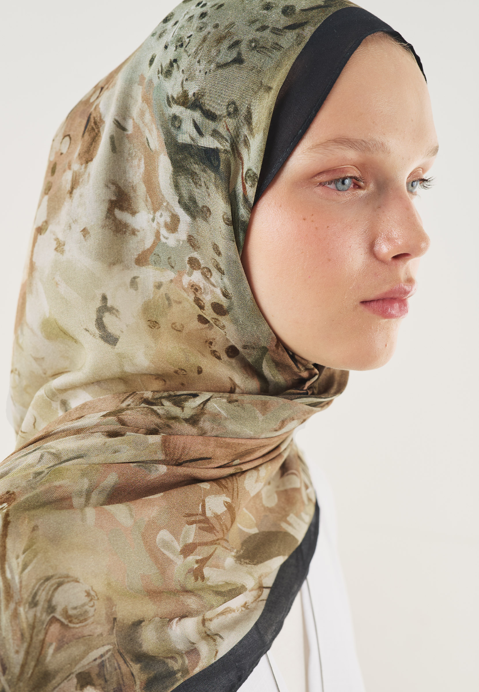Fresh Scarfs Soft Dream Desen Soft Viskon Şal Siyah görsel 3