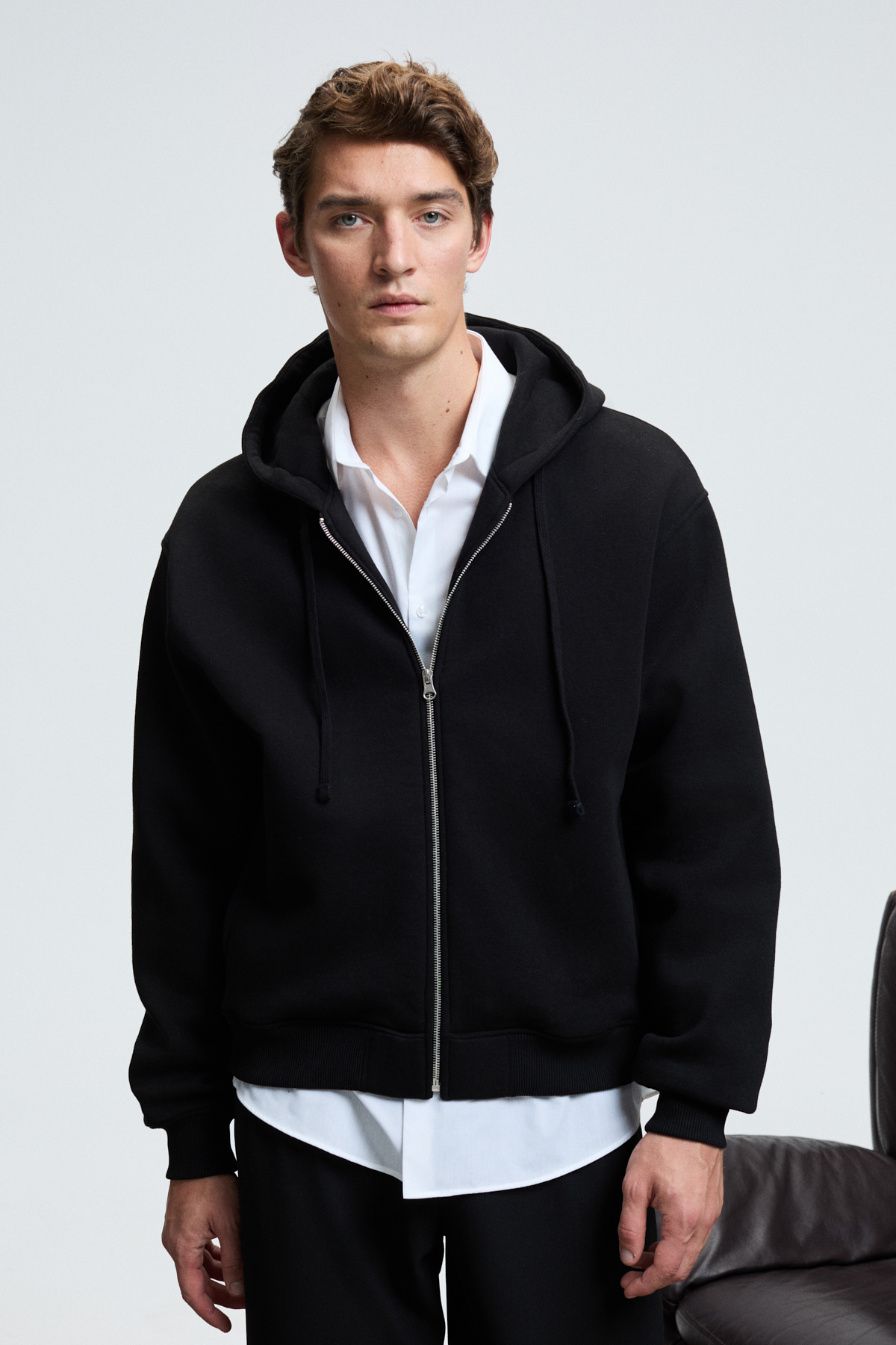 GRIMELANGE Erkek Kapüşonlu Fermuarlı Cepli Kordonlu Boxy Kalıp SİYAH Sweatshirt görsel 3