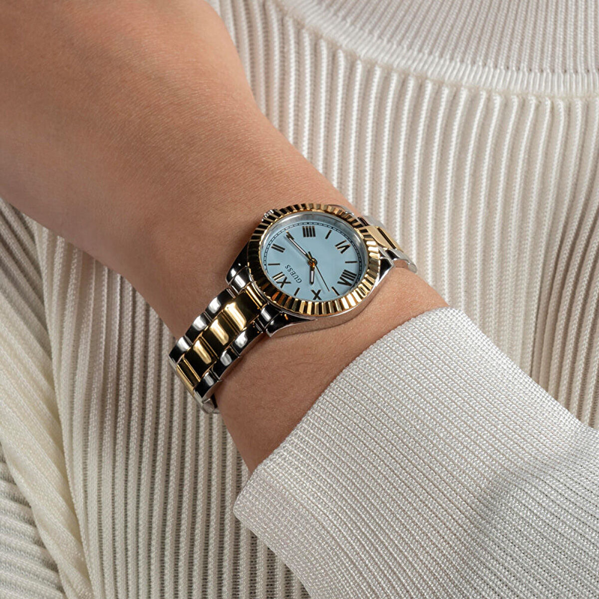 Guess GUGW0687L4 Kadın Kol Saati görsel 6