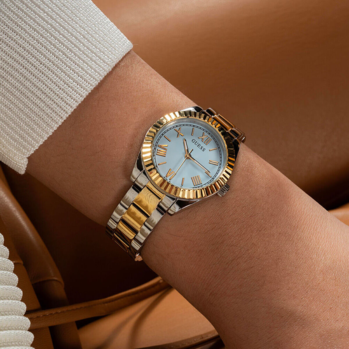 Guess GUGW0687L4 Kadın Kol Saati görsel 7