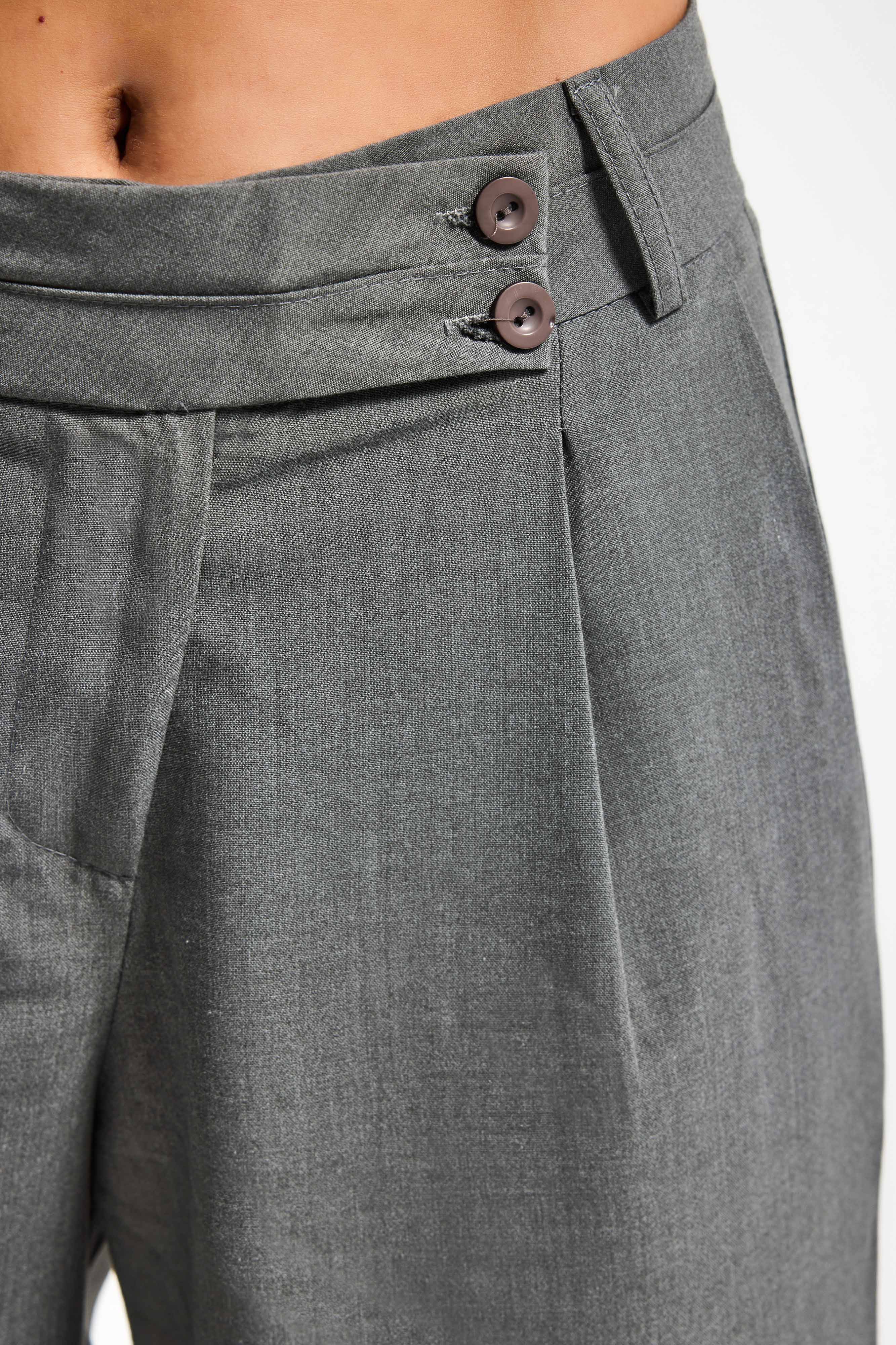 It's Basic Kadın Gri s6 Baggy Fit Maxi Boy Bermuda Şort görsel 2