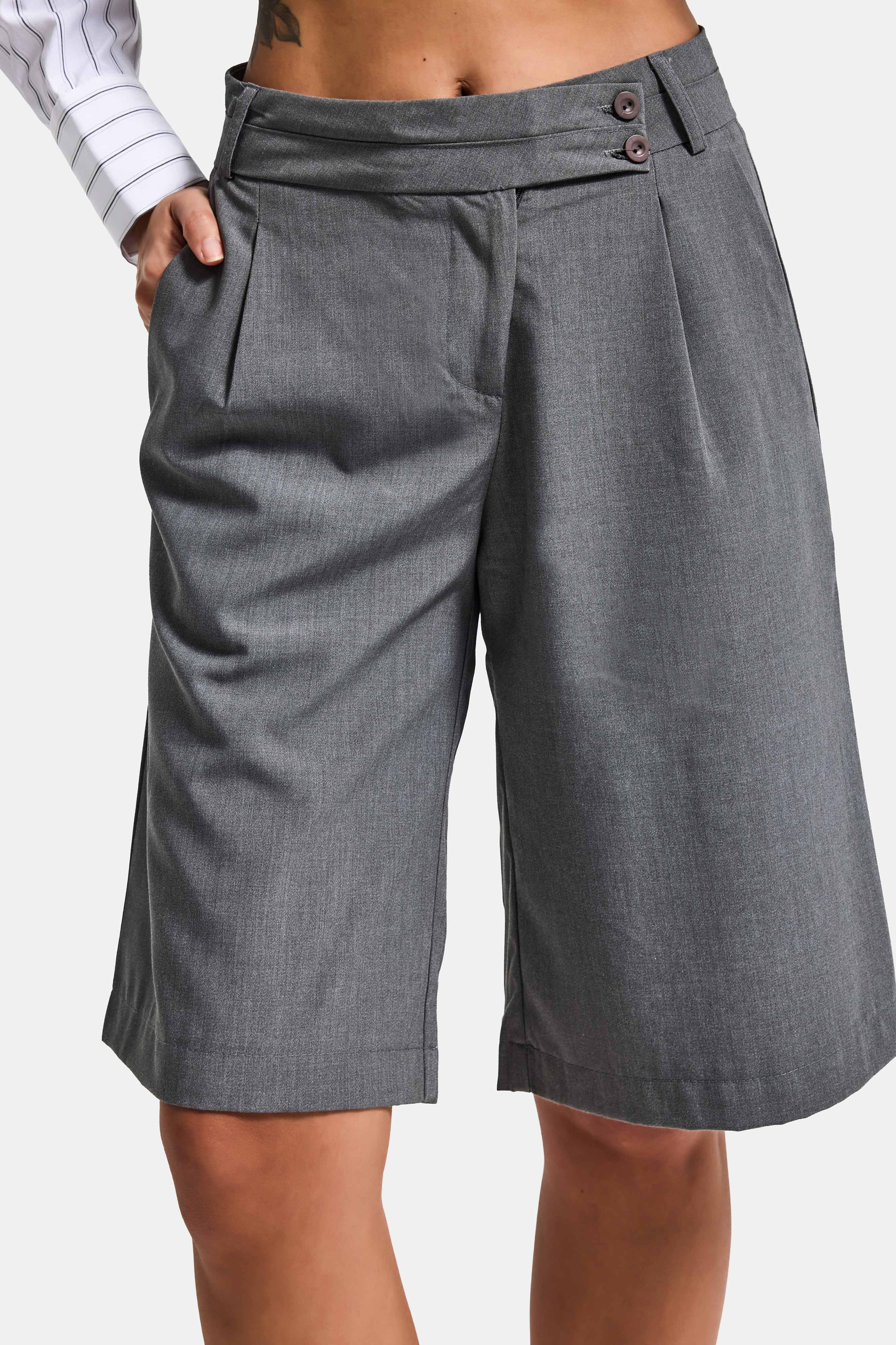 It's Basic Kadın Gri s6 Baggy Fit Maxi Boy Bermuda Şort görsel 6