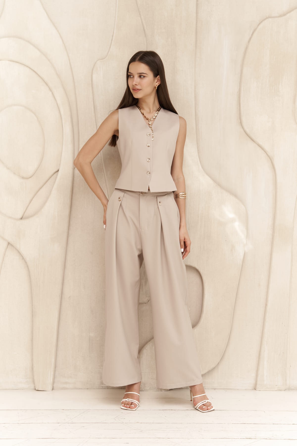Mai Collection Rianto Koyu Bej Kısa Yelek