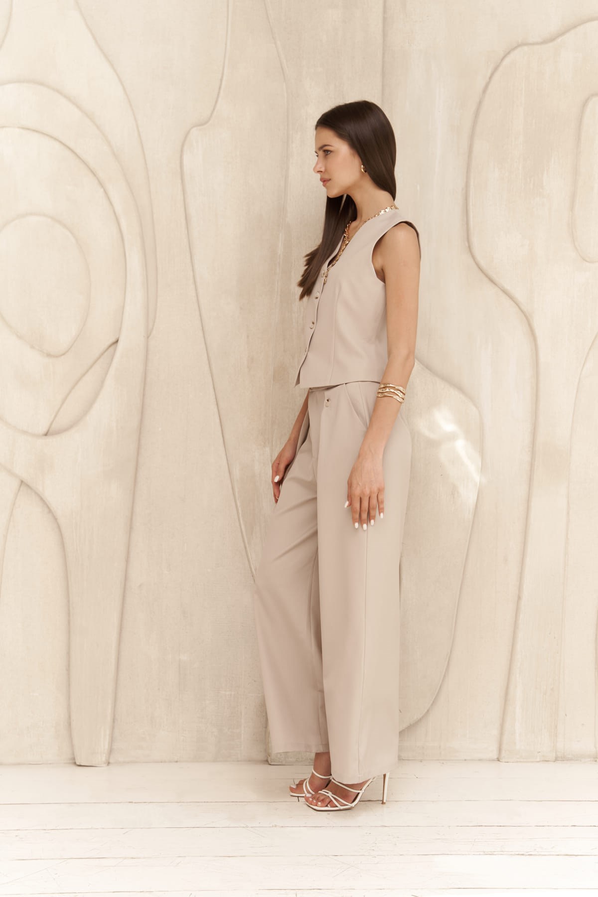 Mai Collection Rianto Koyu Bej Kısa Yelek görsel 4