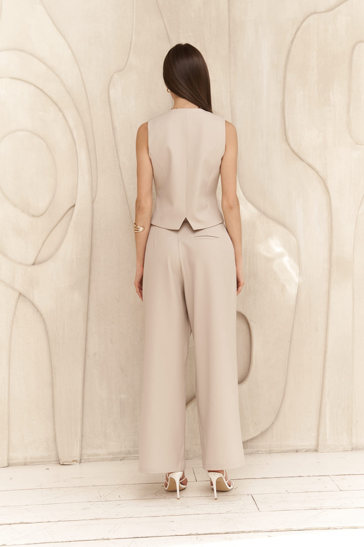 Mai Collection Rianto Koyu Bej Kısa Yelek görsel 5