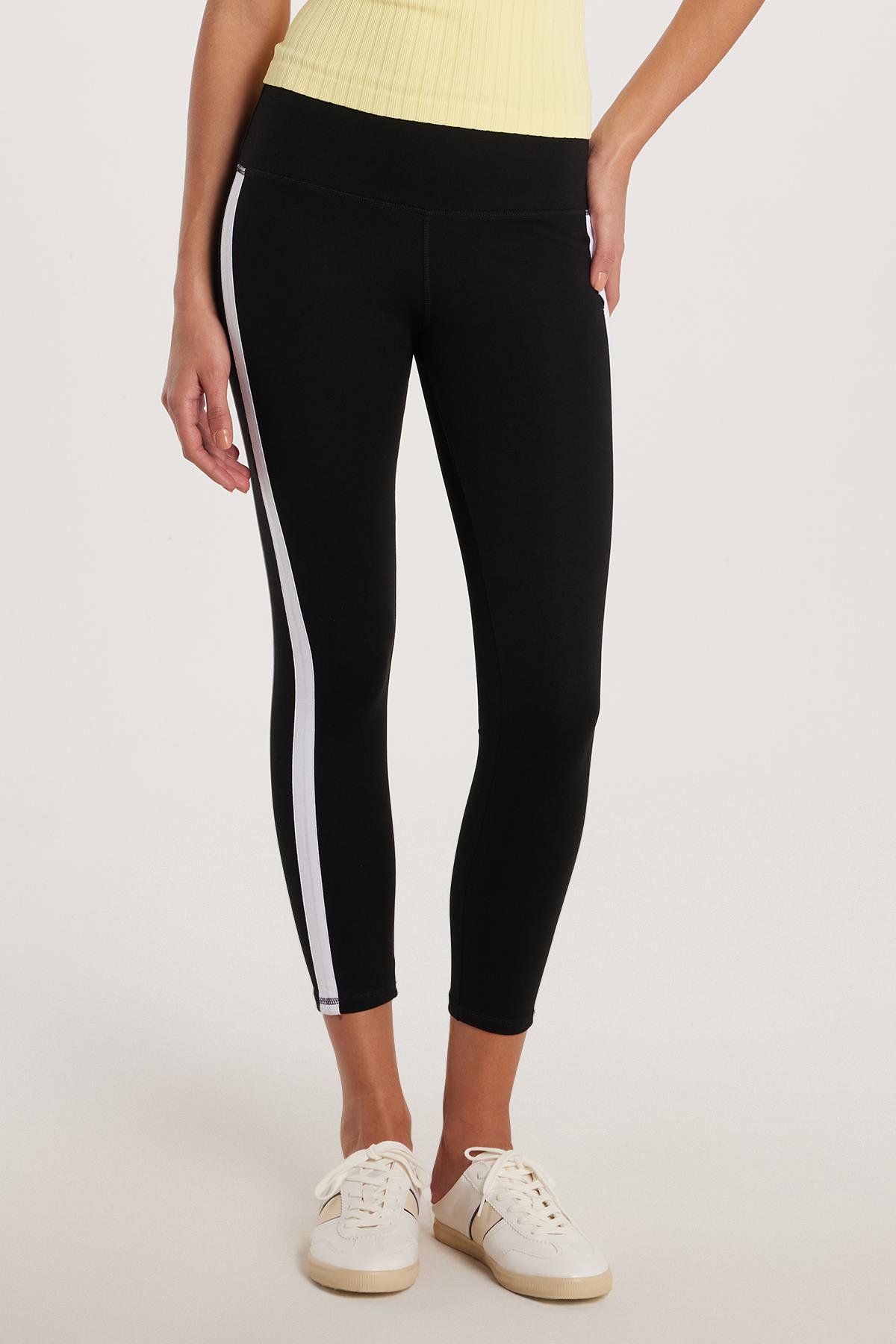 TUDORS Kadın Slim Fit Dar Kesim Çizgili Dar Paça Siyah Tayt