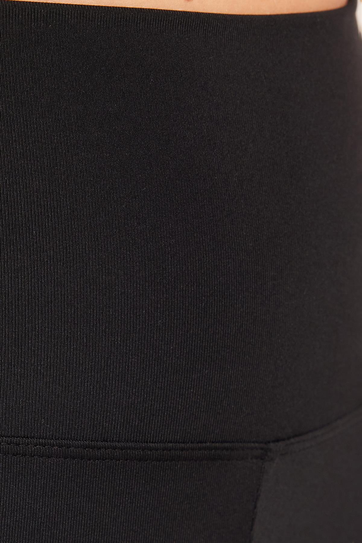 TUDORS Kadın Slim Fit Dar Kesim Scuba Kumaş Beli Lastikli Siyah Tayt görsel 5