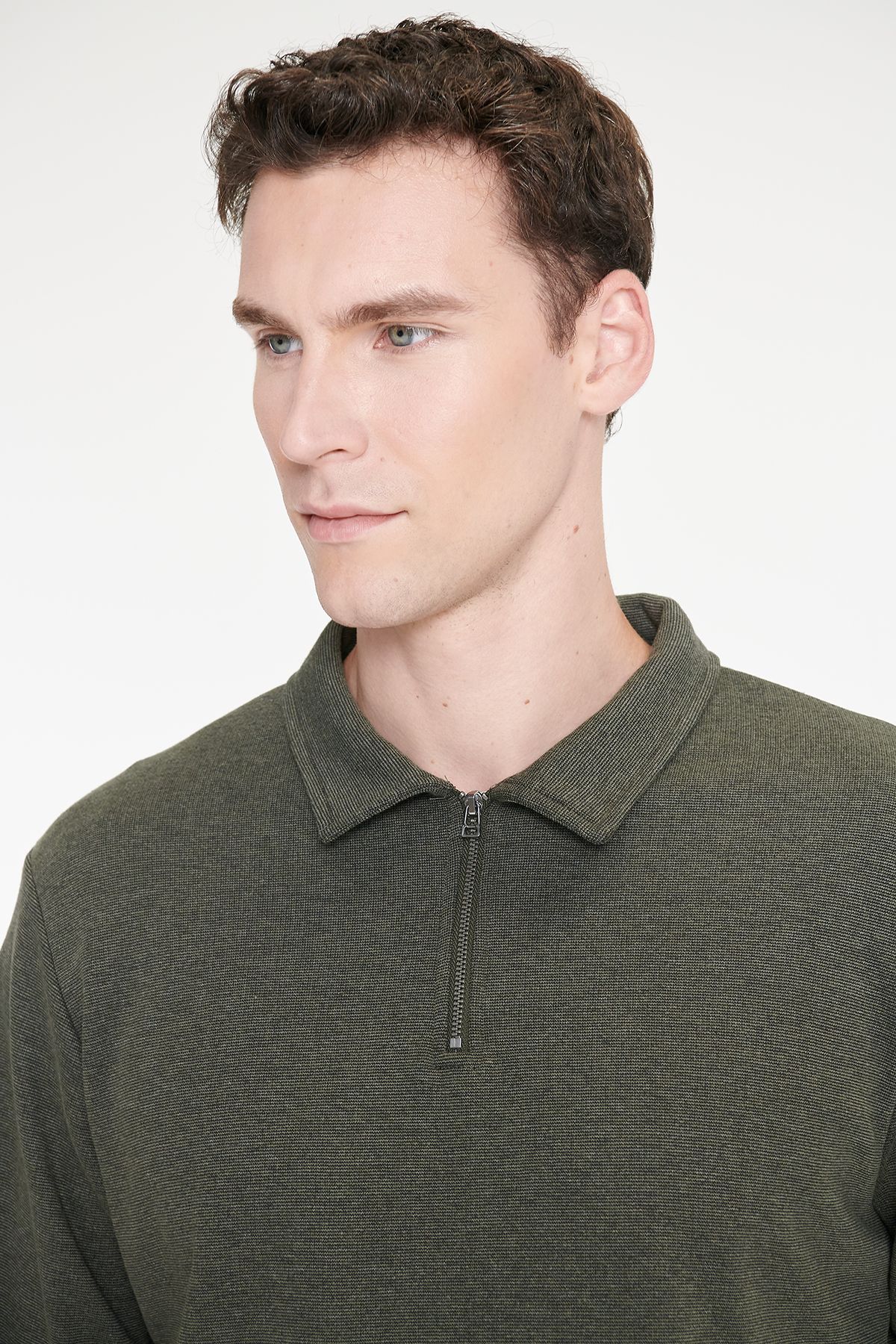 AC&Co / Altınyıldız Classics Erkek Haki Pamuklu Standart Fit Normal Kesim Polo Yaka Sweatshirt görsel 4