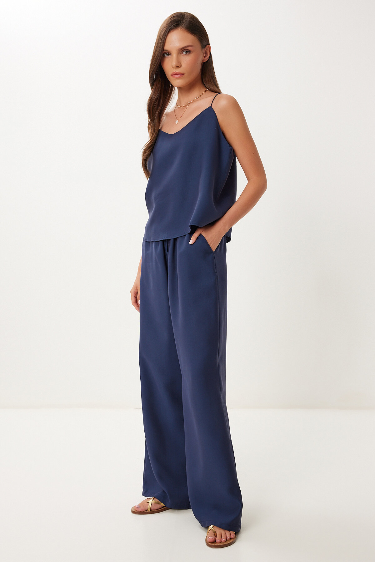 Happiness İstanbul Askılı Modal Bluz Pantolon Takım LACİVERT LRV0108