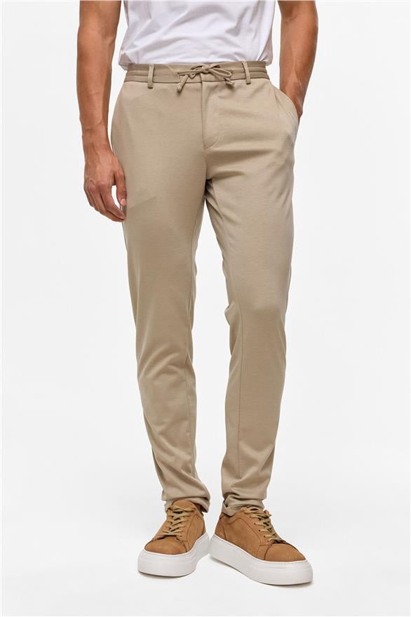 Süvari Bej Slim Düz Mono Yaka 6 Drop Jogger Pantolon