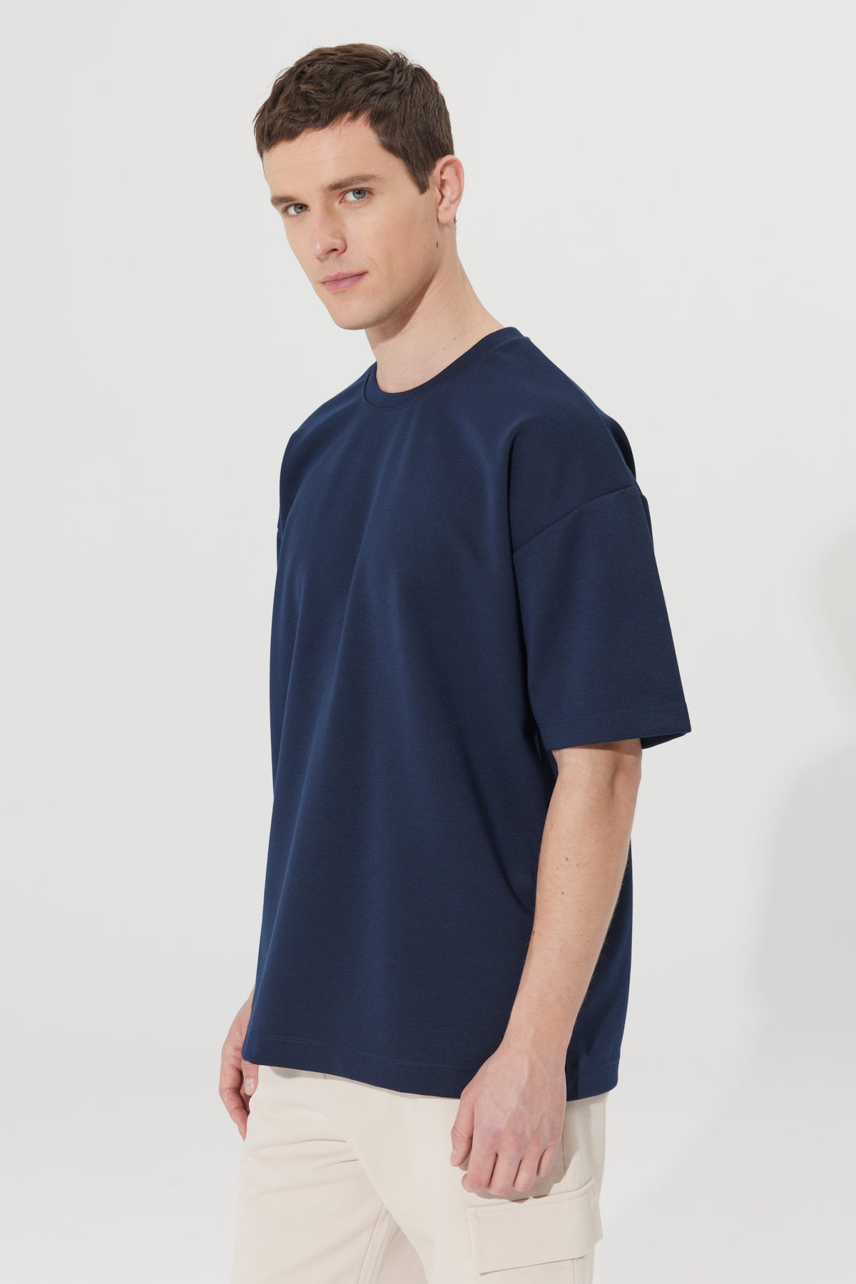 AC&Co / Altınyıldız Classics Erkek Lacivert Oversize Bol Kesim Bisiklet Yaka Kısa Kollu Sweatshirt görsel 7
