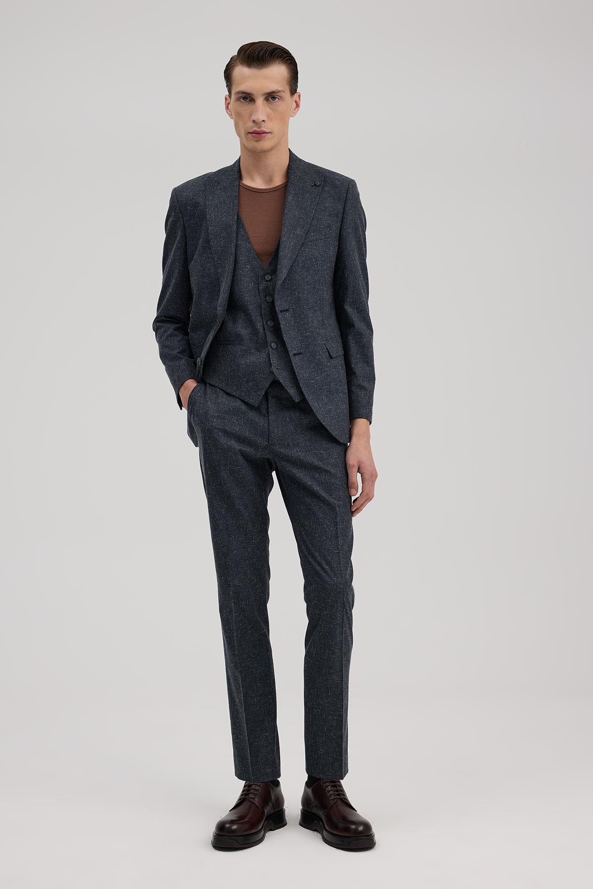 JAKAMEN Koyu Lacivert Slim Fit Sivri Yaka Yelekli Takım Elbise