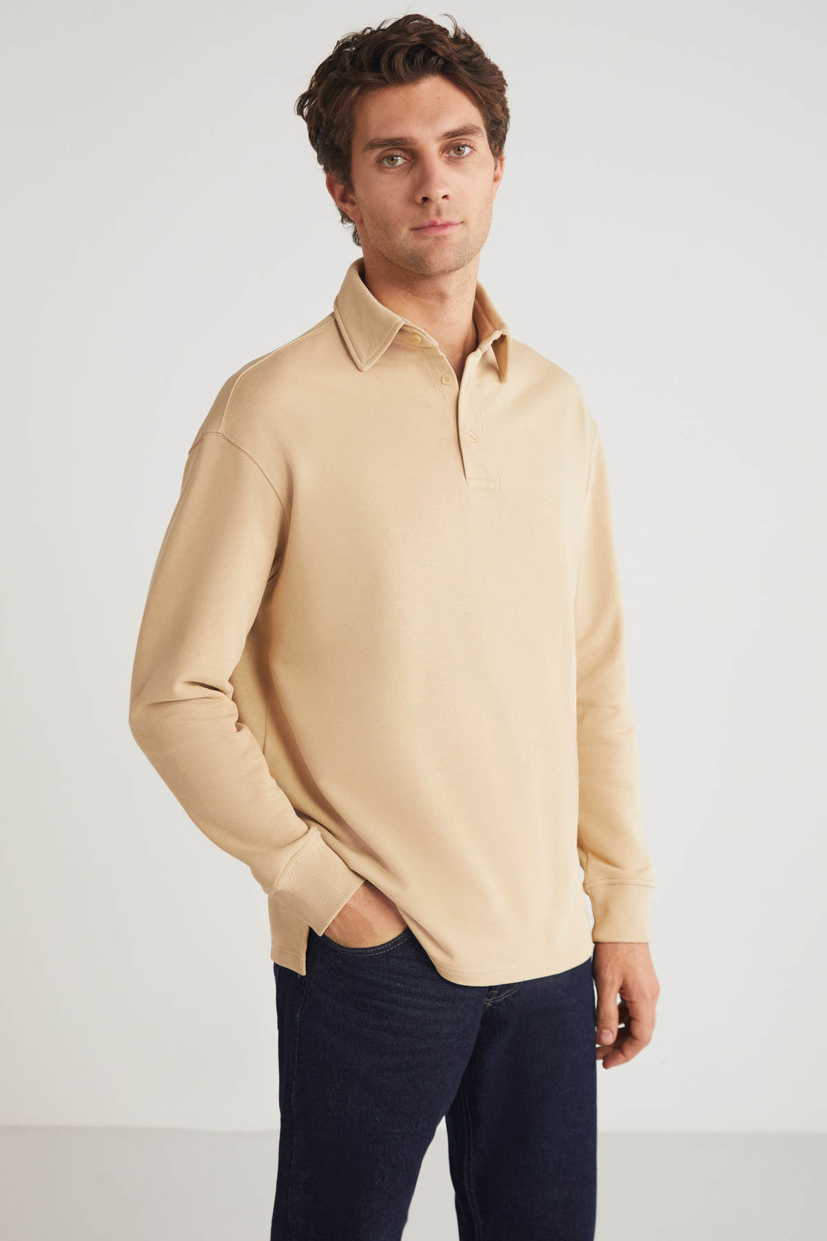 GRIMELANGE Erkek Polo Sweat Gömlek Yakalı Organik Pamuklu Yırtmaçlı İçi Polarsız BEJ Sweatshirt