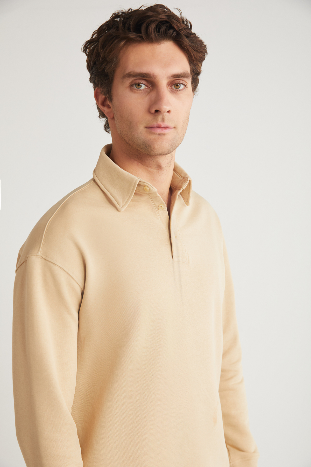 GRIMELANGE Erkek Polo Sweat Gömlek Yakalı Organik Pamuklu Yırtmaçlı İçi Polarsız BEJ Sweatshirt görsel 5