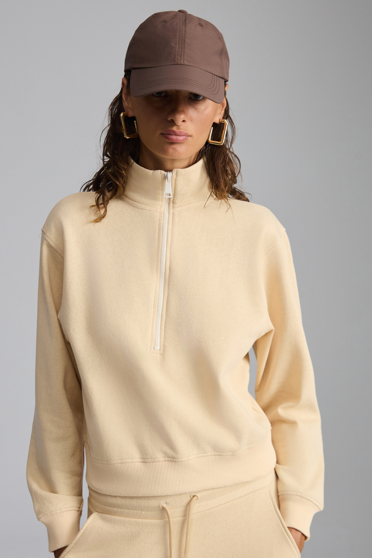 ETHIQUET SAILENIS Kadın Yumuşacık İçi Şardonlu Organik Pamuk Yarım Fermuarlı Regular KREM Sweatshirt görsel 4