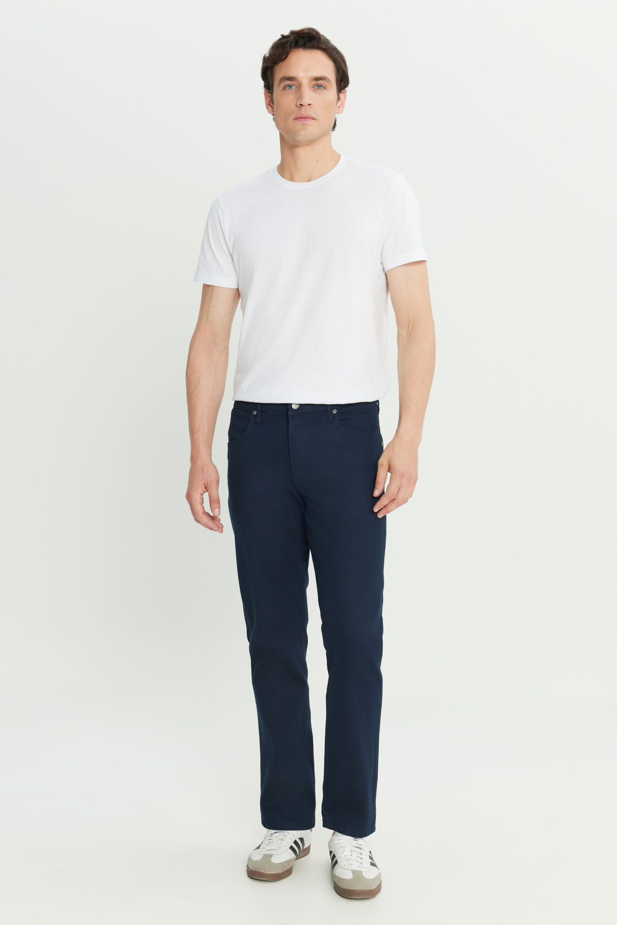 Wrangler Arizona Straight Fit Normal Bel 5 Cep Esnek Pantolon