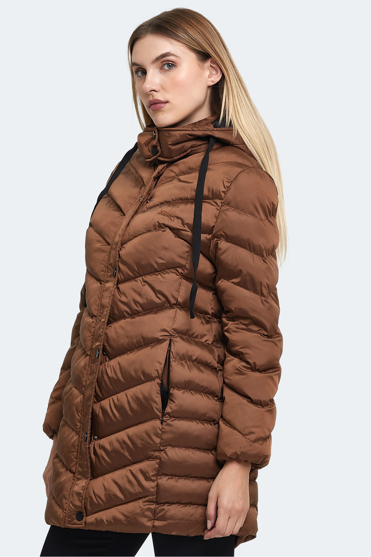 SLAZENGER GWEN Kadın Şişme Mont Taba görsel 3