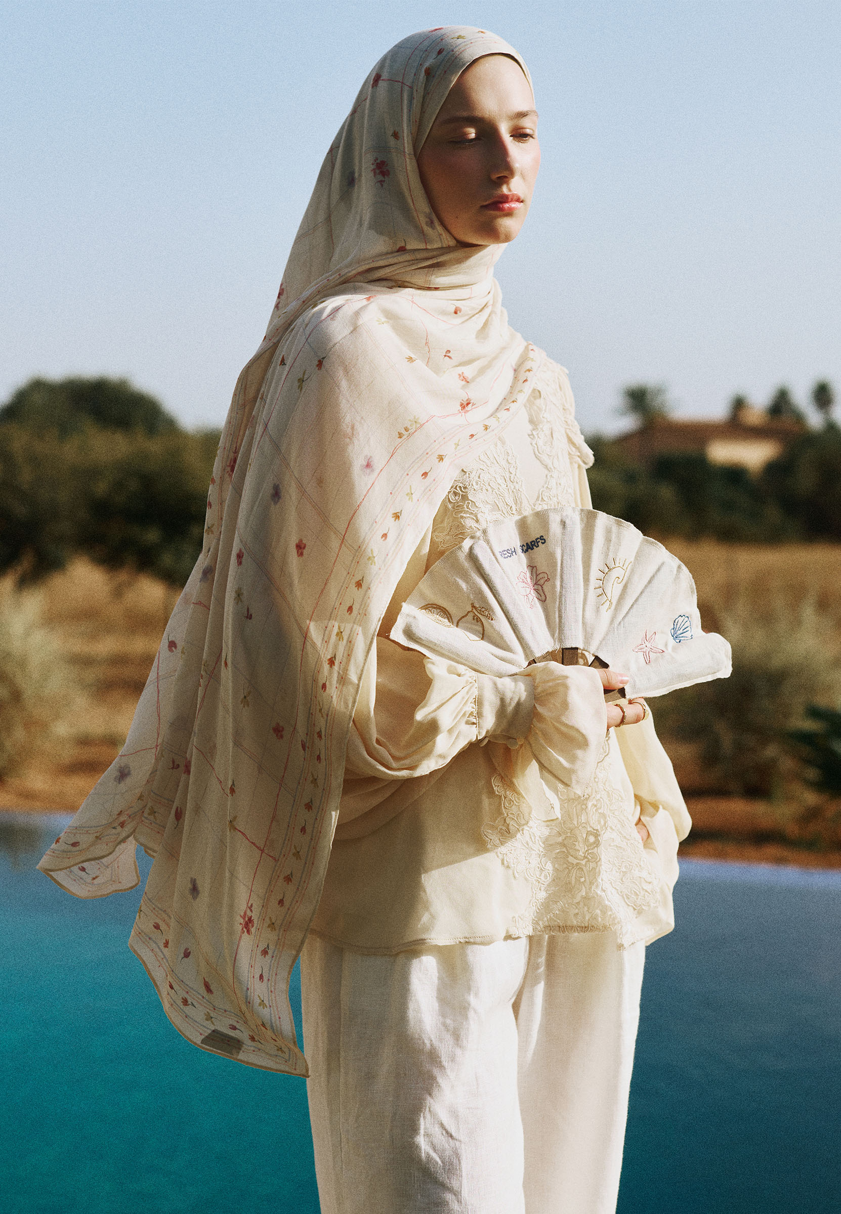 Fresh Scarfs Summer Blossoms Desen Rami Viskon Şal Ekru