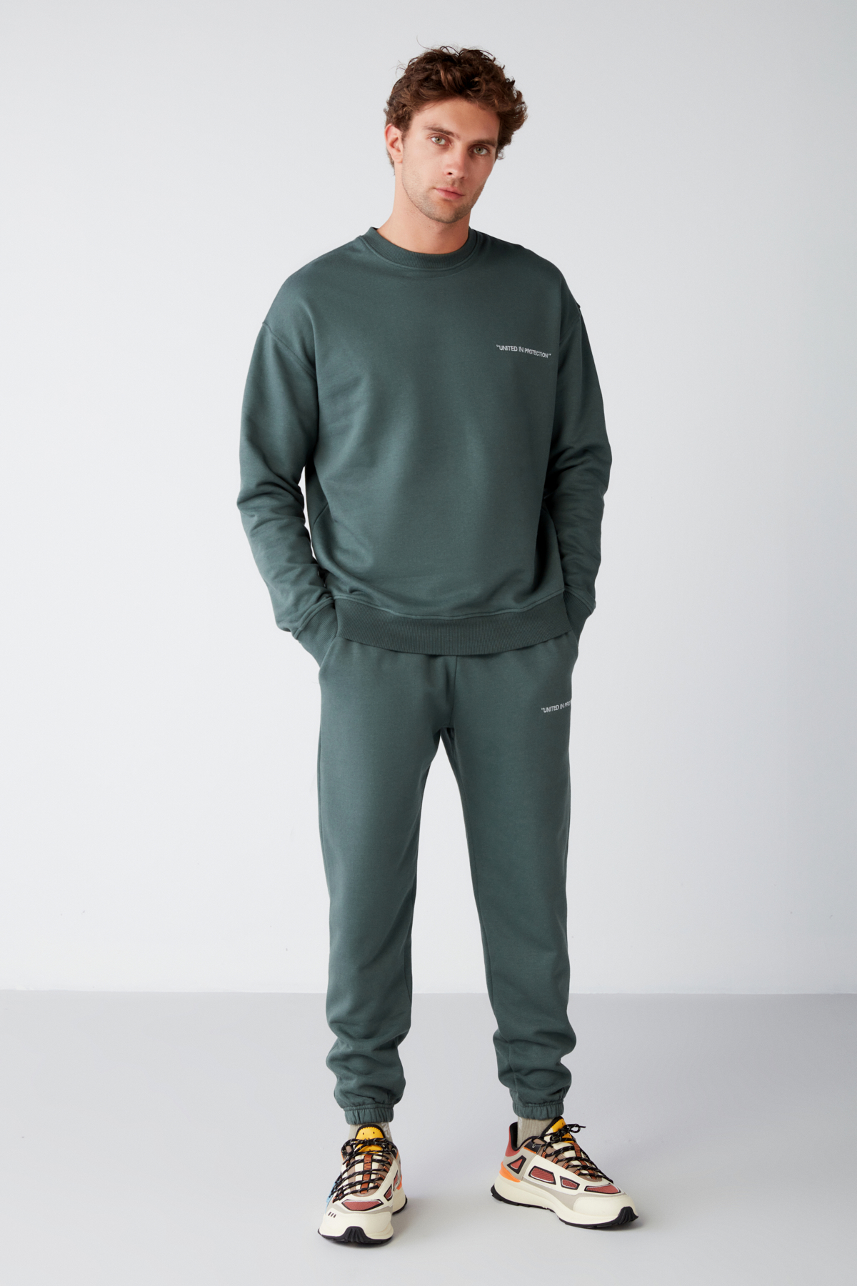 GRIMELANGE Erkek Organik Kumaşlı İçi Polarlı Yazı Nakışlı Jogger KOYU YEŞİL Eşofman Altı görsel 3