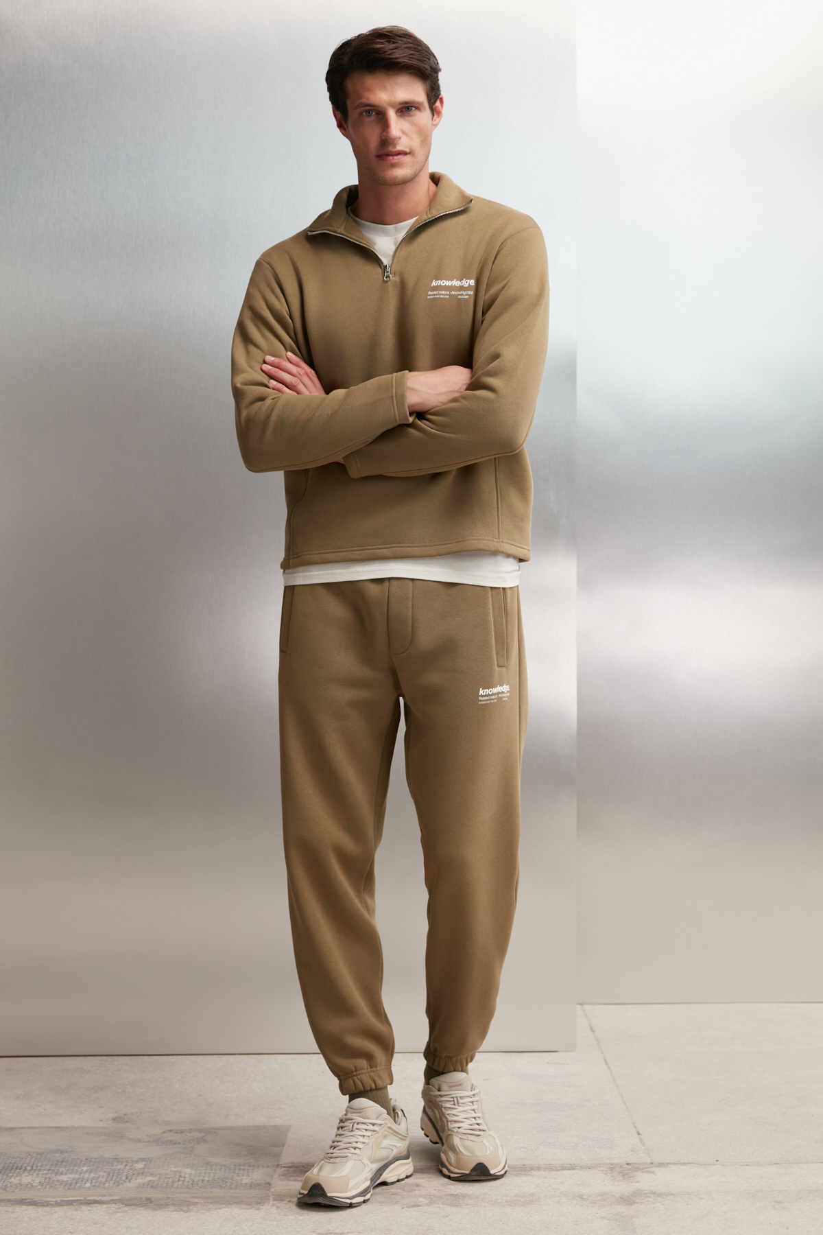 GRIMELANGE Erkek İçi Polarlı Dik Yaka Yarım Fermuarlı Baskı Detaylı Regular HAKİ Sweatshirt görsel 2
