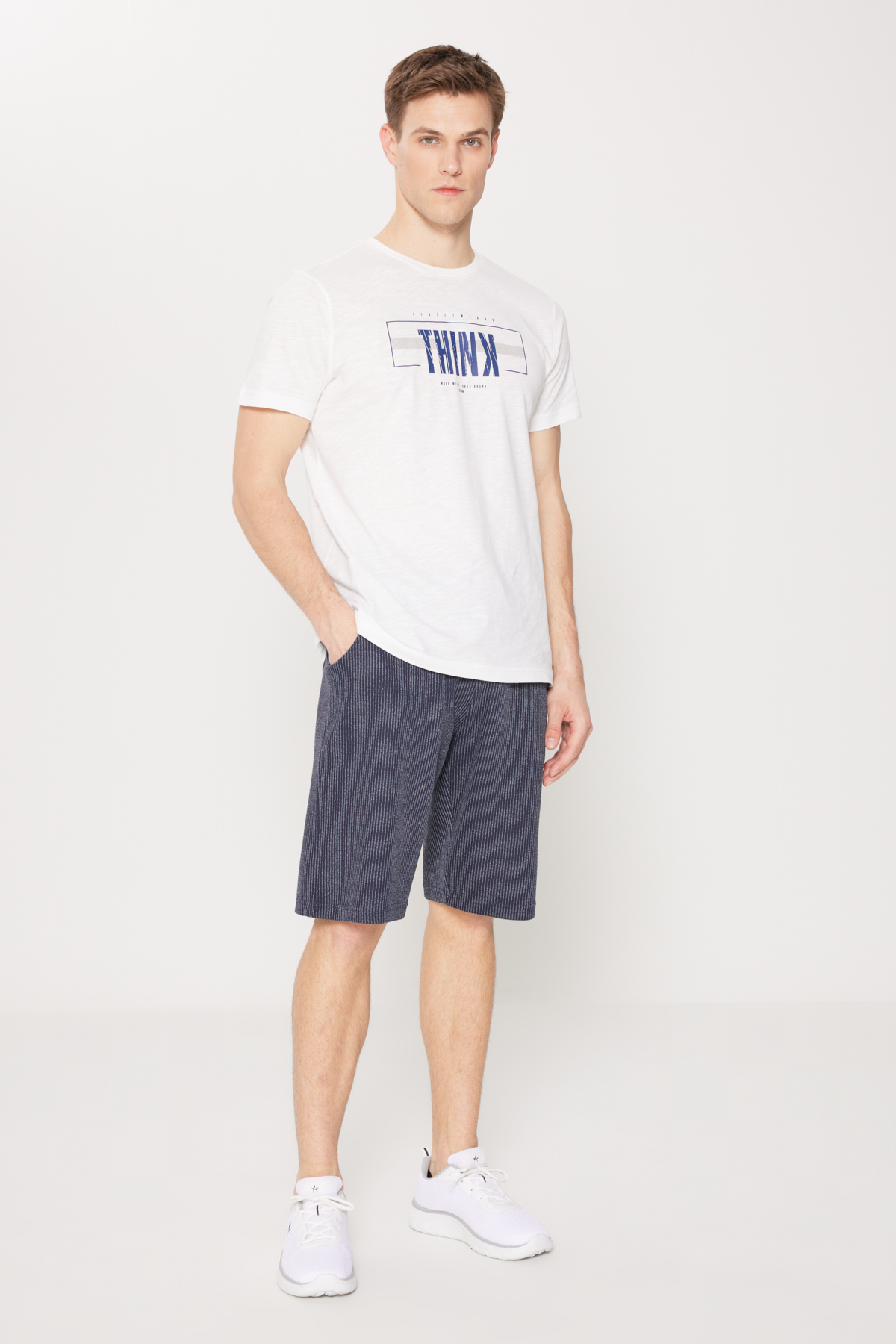 AC&Co / Altınyıldız Classics Erkek Ekru Standart Fit Normal Kesim Bisiklet Yaka Pamuklu Baskılı Pijama Takımı görsel 2