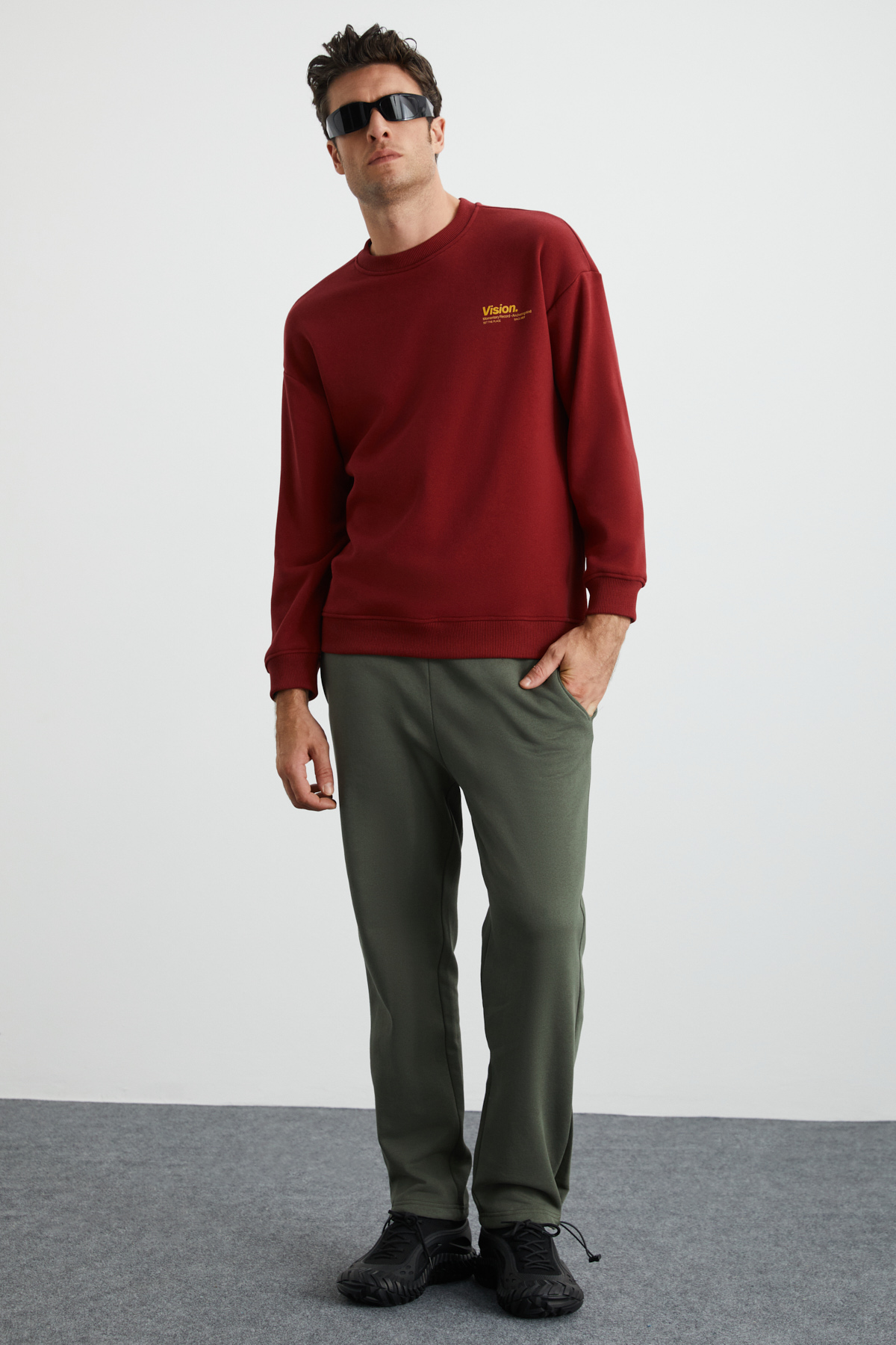 GRIMELANGE Ernest Erkek Organik Pamuklu Yumuşacık Baskı Detaylı Bisiklet Yaka İçi Polarlı BORDO Sweatshirt görsel 2