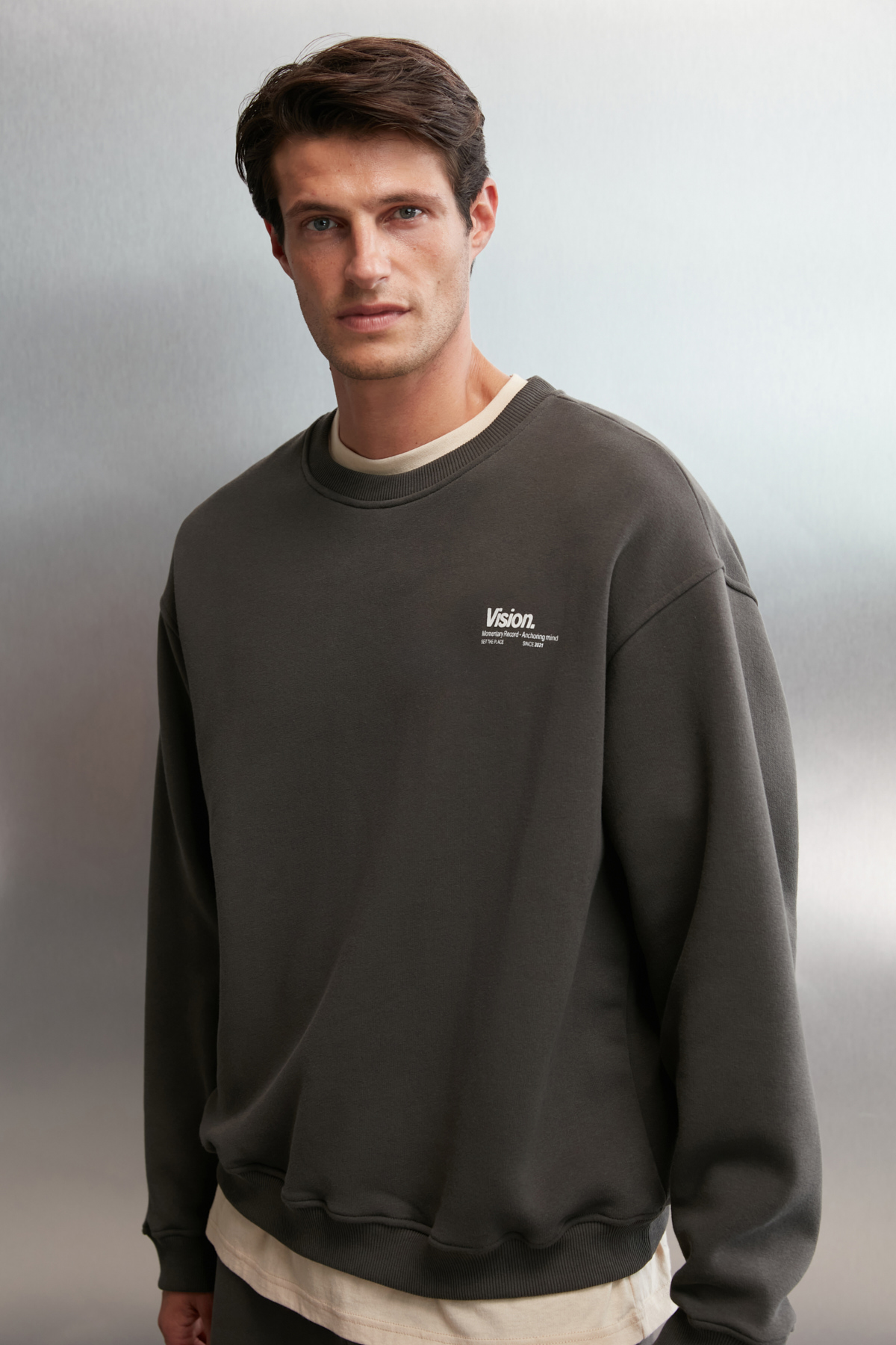 GRIMELANGE Ernest Erkek Organik Pamuklu Yumuşacık Baskı Detaylı Bisiklet Yaka İçi Polarlı GRİ Sweatshirt görsel 5
