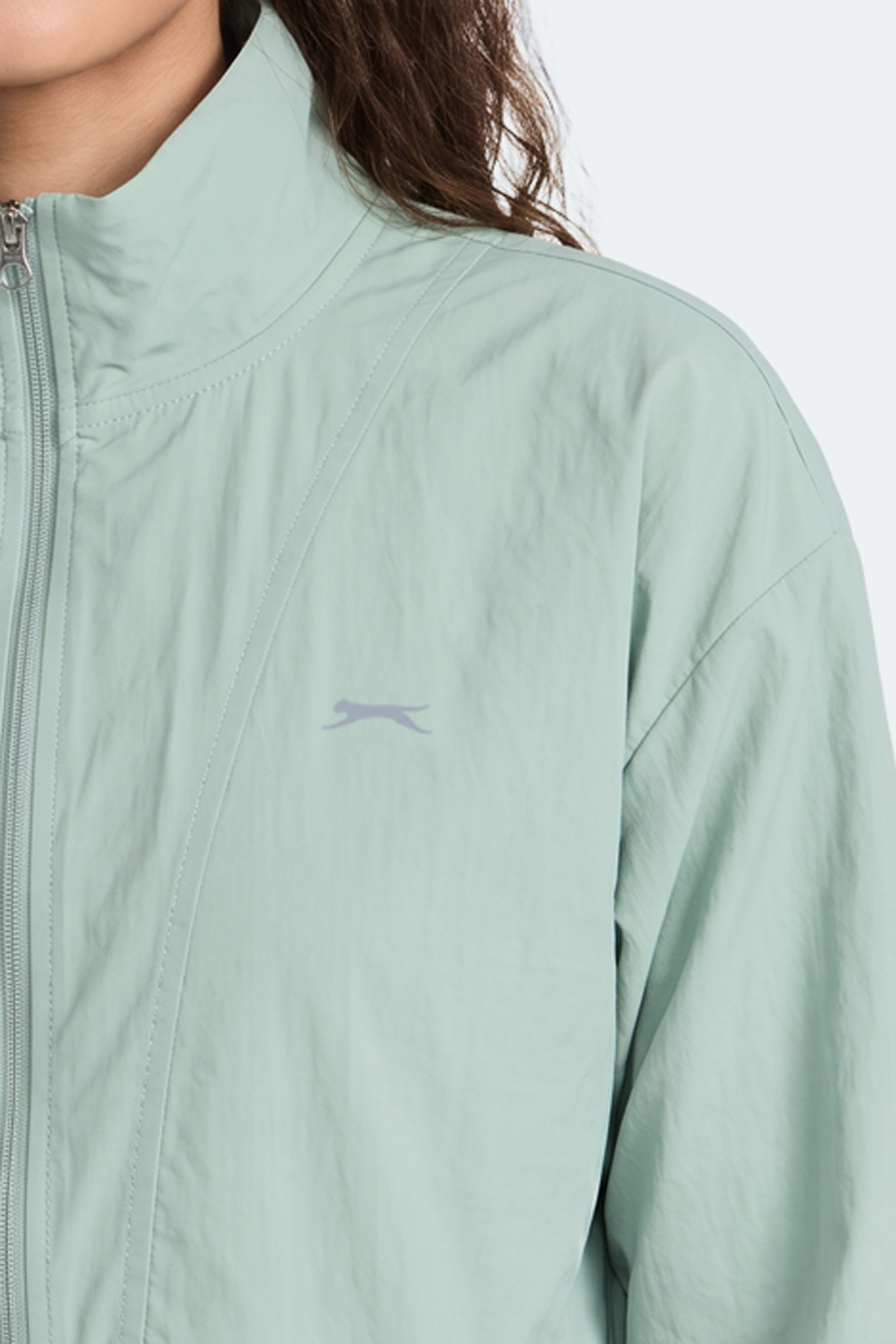 SLAZENGER RYDER I Kadın Dik Yaka Fermuarlı Oversıze Su Yeşili Rüzgarlık görsel 2