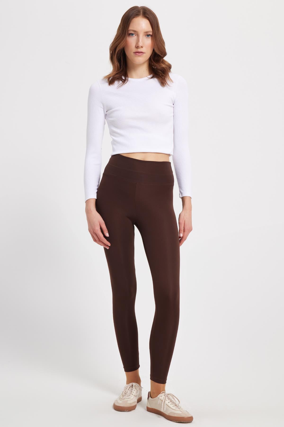 TUDORS Kadın Slim Fit Dar Kesim Scuba Kumaş Beli Lastikli Kahverengi Tayt görsel 5