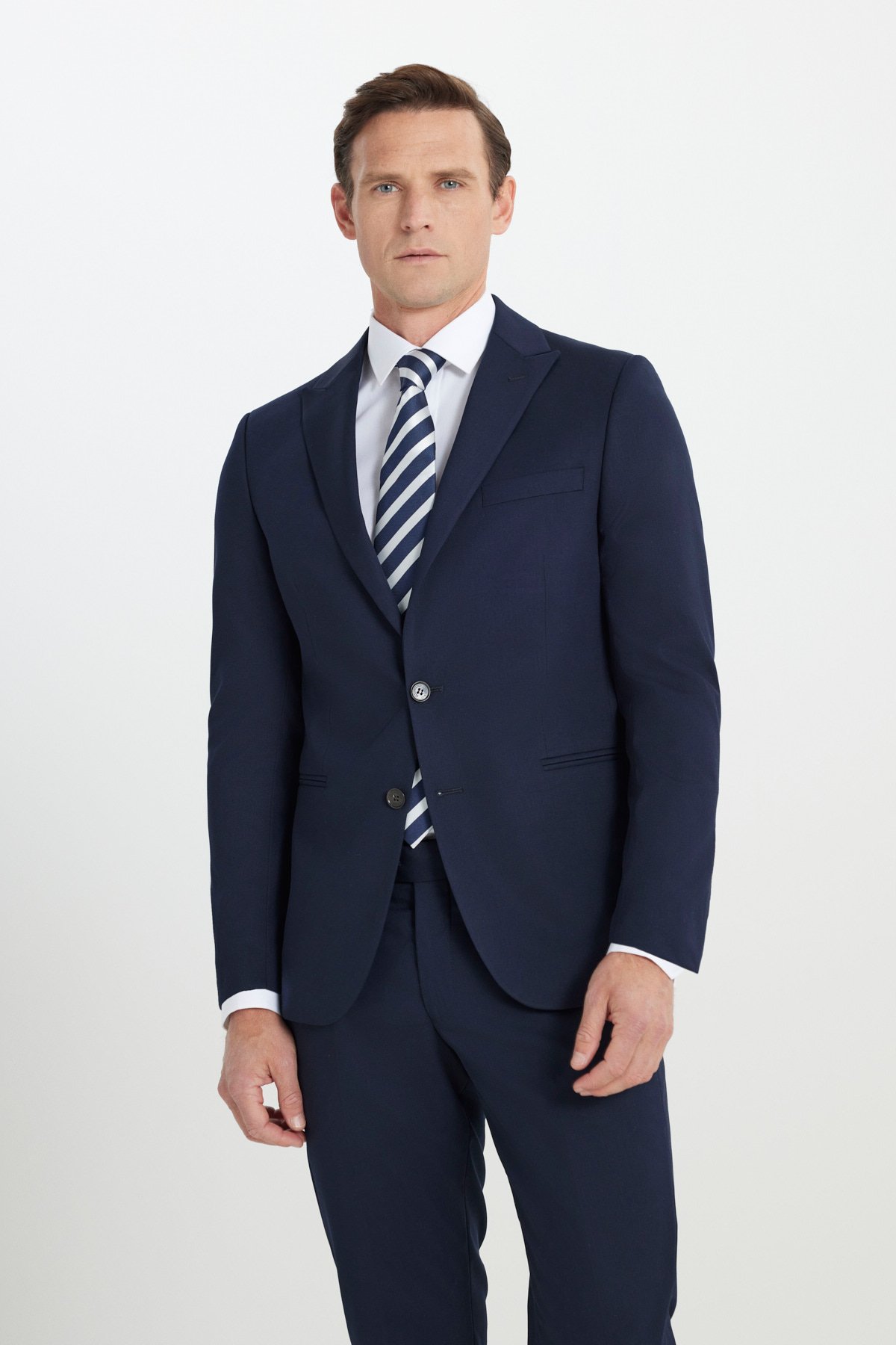 Altınyıldız Classics Erkek Lacivert Ekstra Slim Fit Dar Kesim Kırlangıç Yaka Takım Elbise