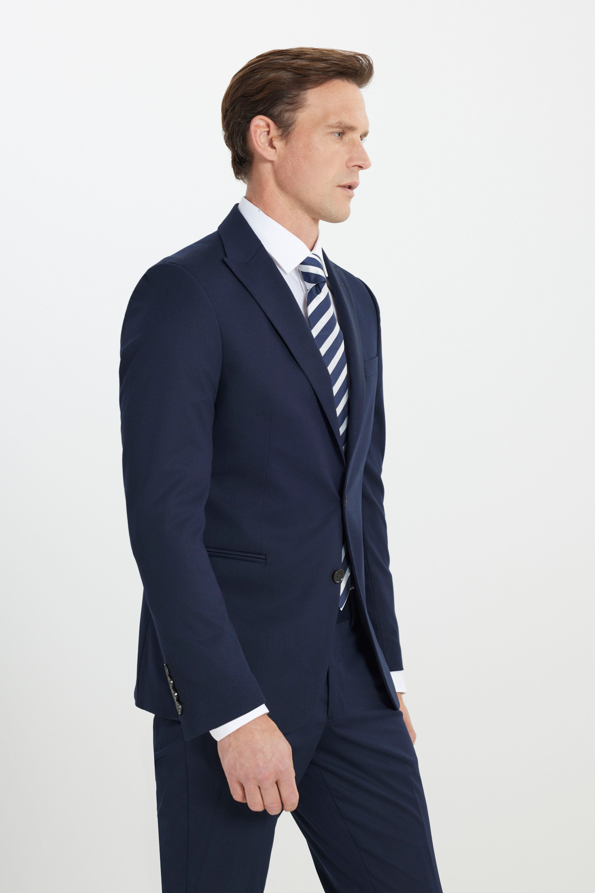 Altınyıldız Classics Erkek Lacivert Ekstra Slim Fit Dar Kesim Kırlangıç Yaka Takım Elbise görsel 6