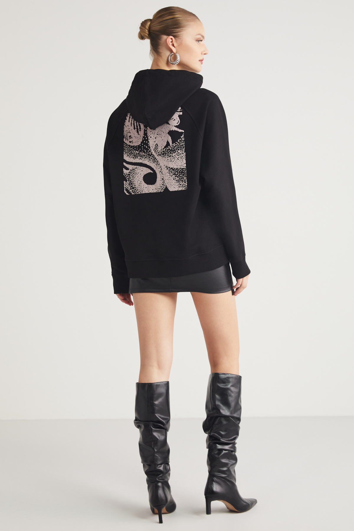 ETHIQUET GLACE Kadın Ön Ve Arka Baskı Detaylı Kapüşonlu Regular Fit Normal Kalıp SİYAH Sweatshirt görsel 6