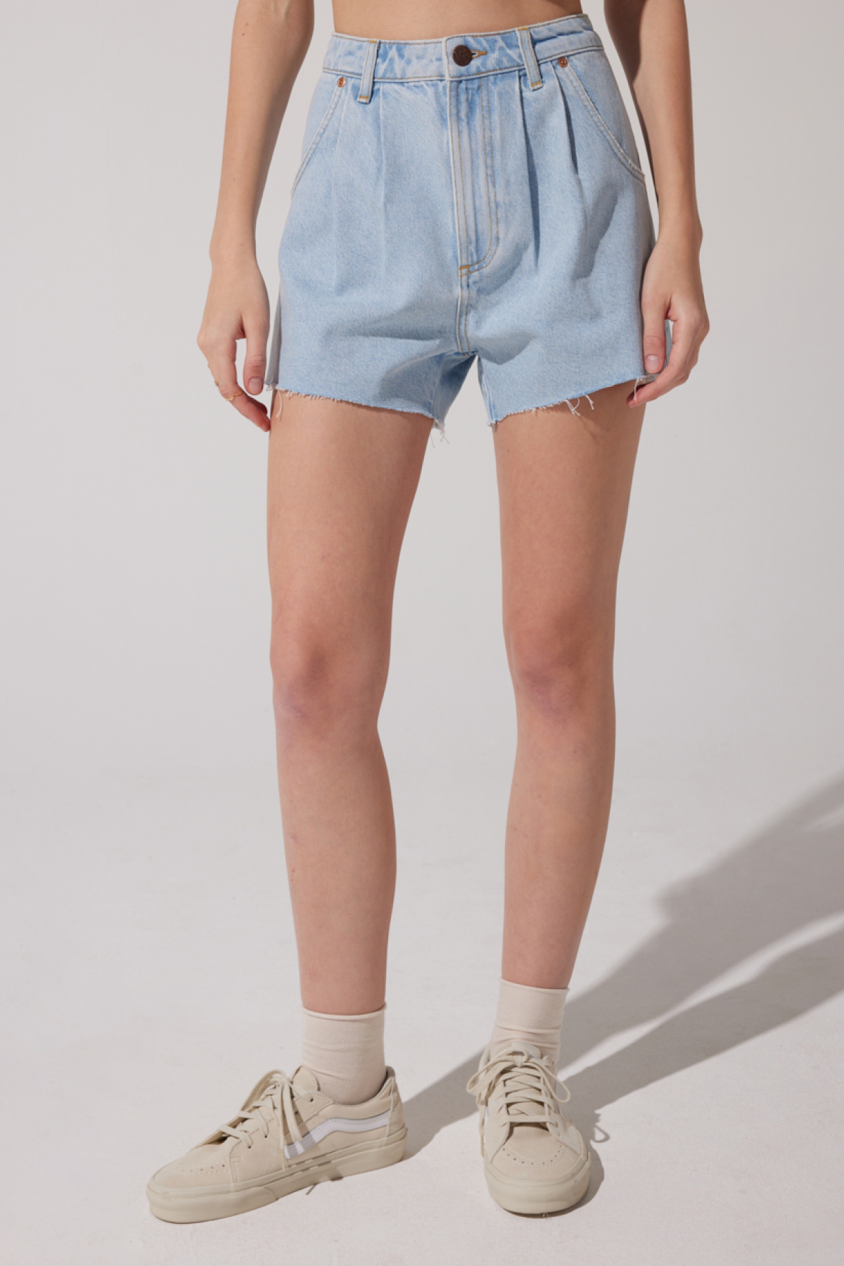 Lee Stella Regular Fit Yüksek Bel Açık Mavi Jean Şort