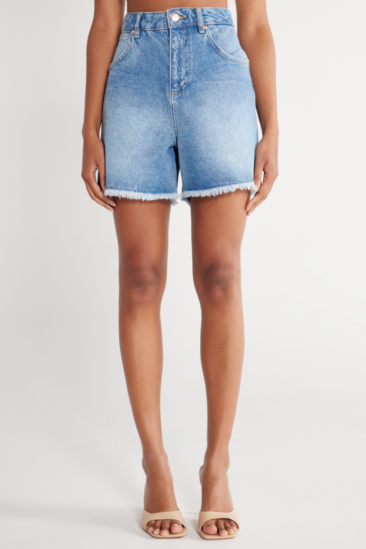 Wrangler Donna Regular Fit %100 Pamuk Açık Mavi Jean Şort