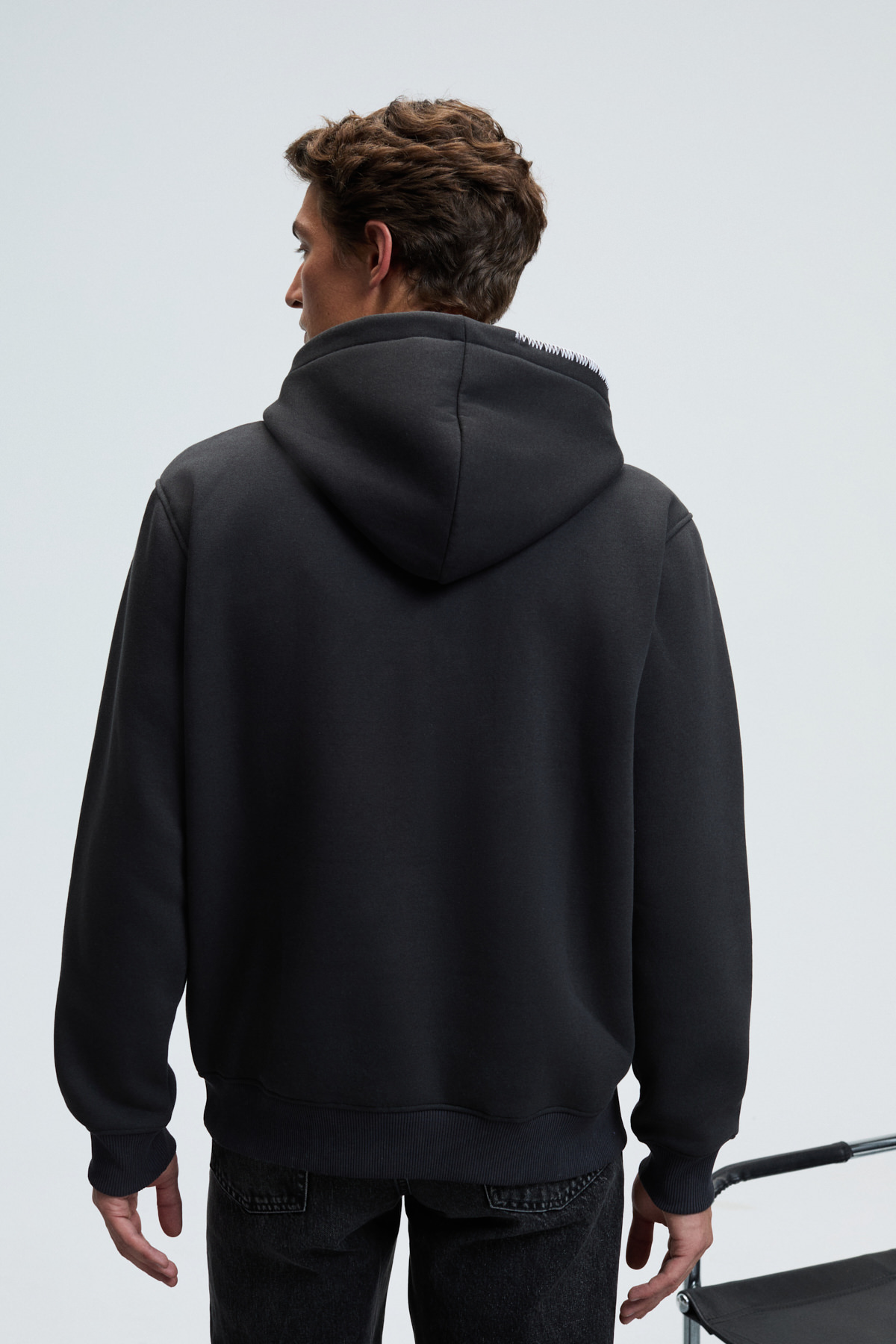 GRIMELANGE Erkek Kapüşonlu Süs Dikiş Detaylı Göğsü Nakışlı Kanguru Cepli ANTRASİT Sweatshirt görsel 8
