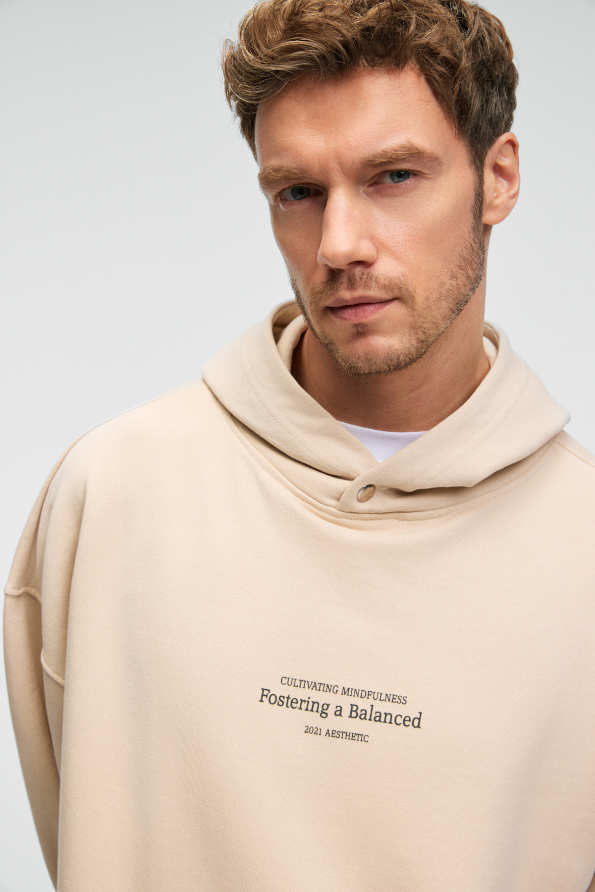 GRIMELANGE Erkek %100 Pamuk Kapüşonlu Çıtçıtlı Baskılı Cebi Süs Etiketli KREM Sweatshirt görsel 5