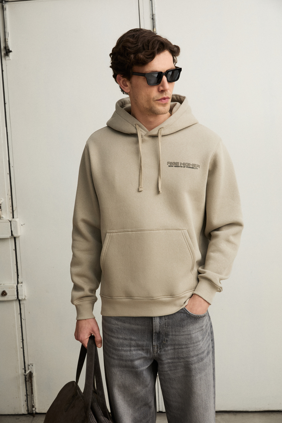 GRIMELANGE Erkek Organik Pamuklu İçi Polarlı Kangru Cepli Bakılı Rwgular TAŞ Sweatshirt görsel 2