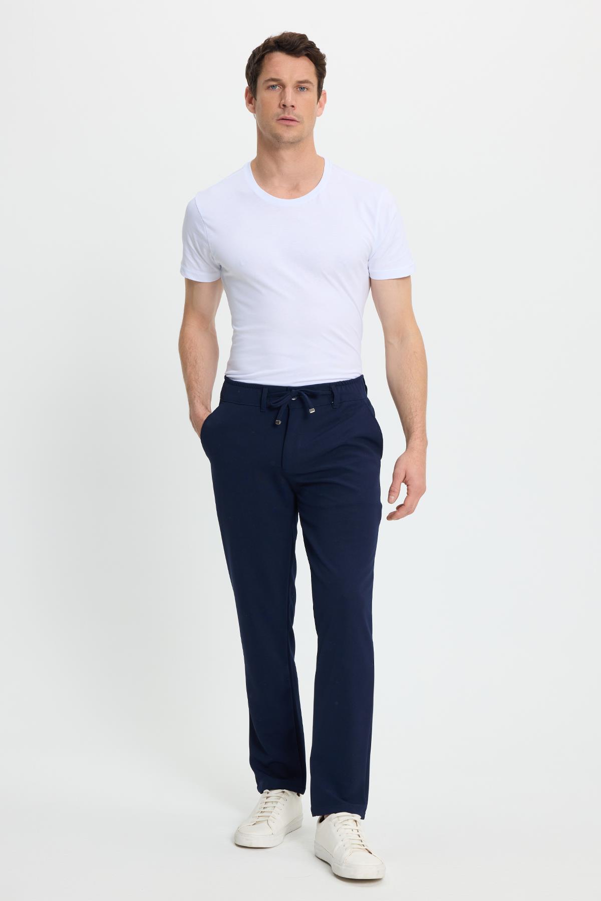 TUDORS Erkek Slim Fit Dar Kesim Beli Lastikli Bağcık Detaylı Lacivert Pantolon görsel 3
