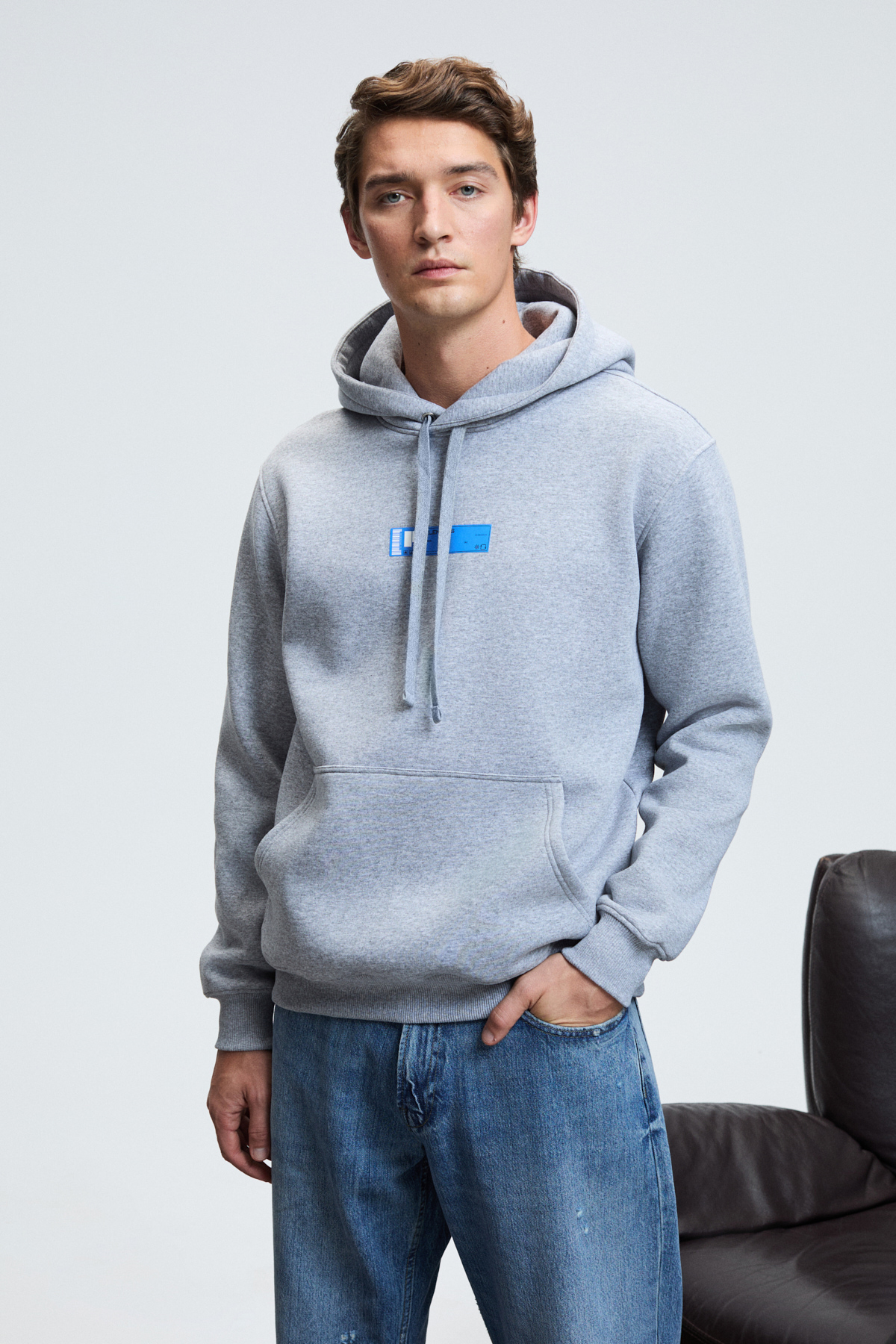 GRIMELANGE Erkek Kapüşonlu Kanguru Cepli Göğsü Nakışlı Regular Fit GRİ MELANJ Sweatshirt görsel 3