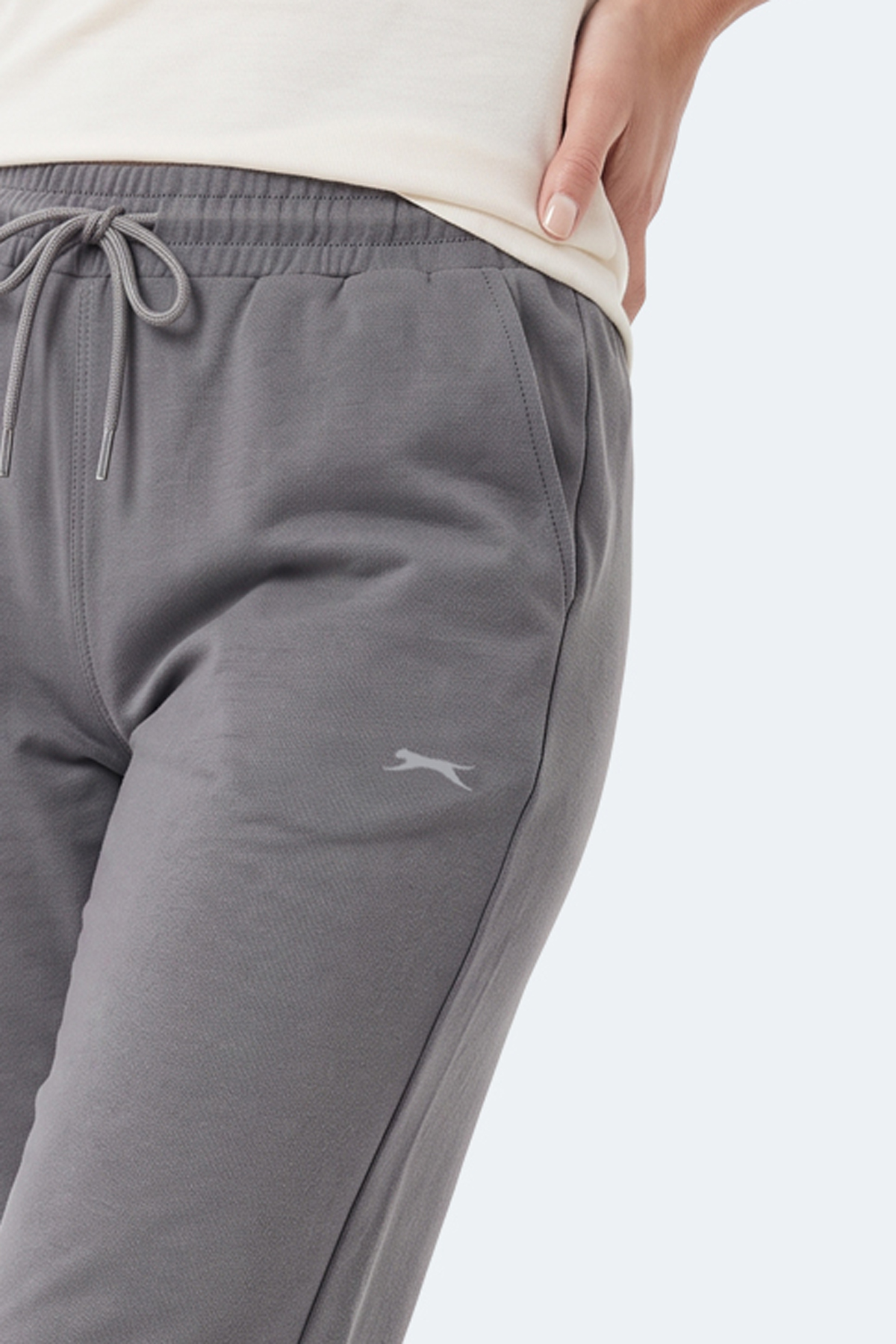 SLAZENGER NESSA I Kadın Koyu Gri Eşofman Altı görsel 4