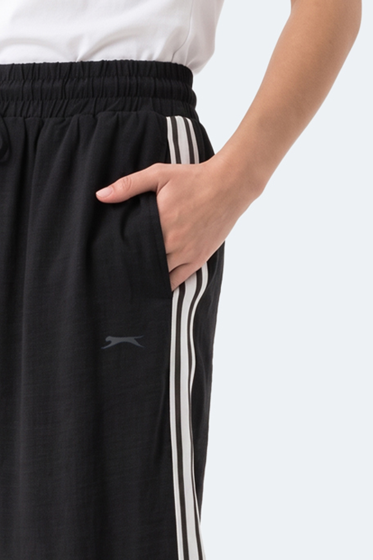 SLAZENGER STARLIGHT IN Kadın Bol Paça Siyah Eşofman Altı görsel 4
