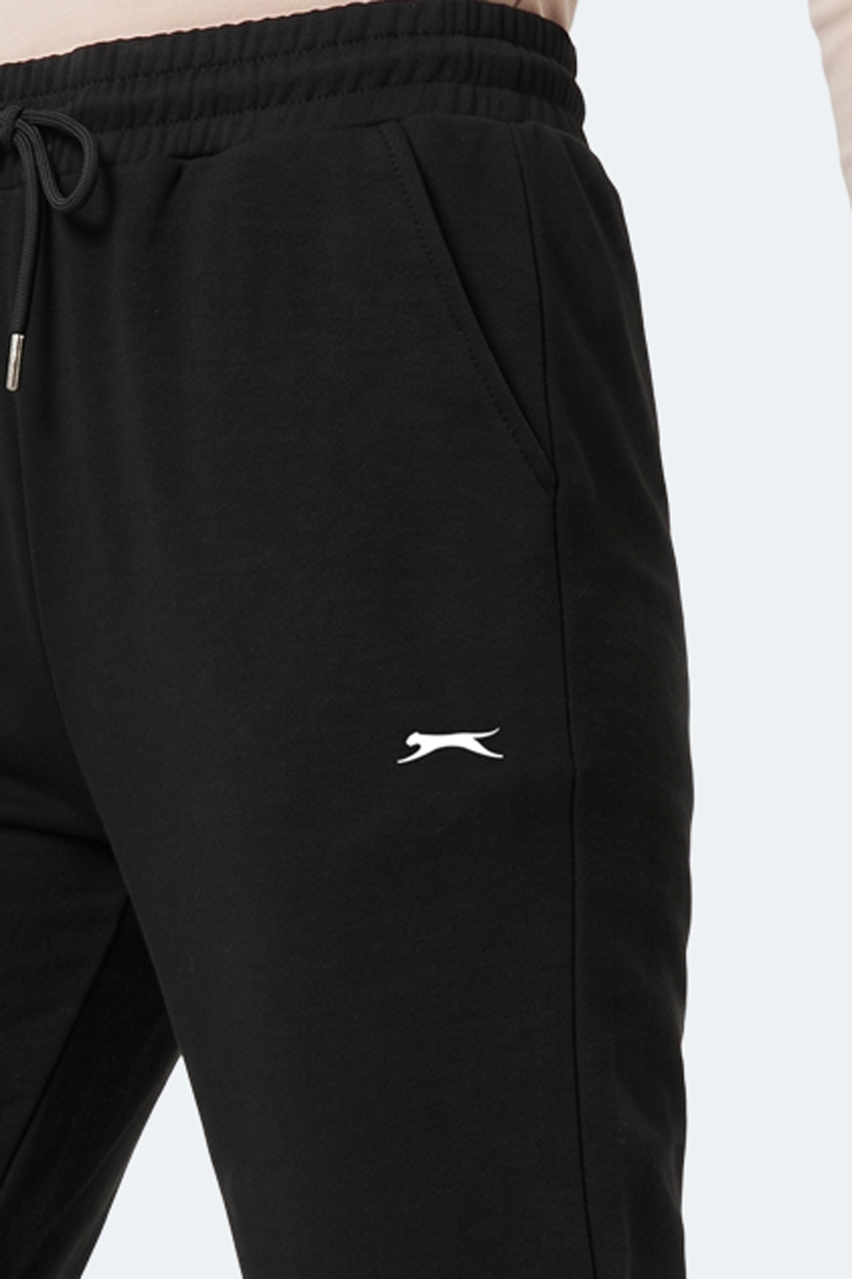 SLAZENGER NESSA I Kadın Siyah Eşofman Altı görsel 4