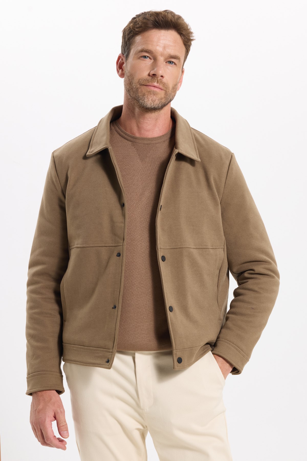 TUDORS Erkek Slim Fit Dar Kesim Çift Cepli Çıtçıt Kapamalı Kahverengi Mont