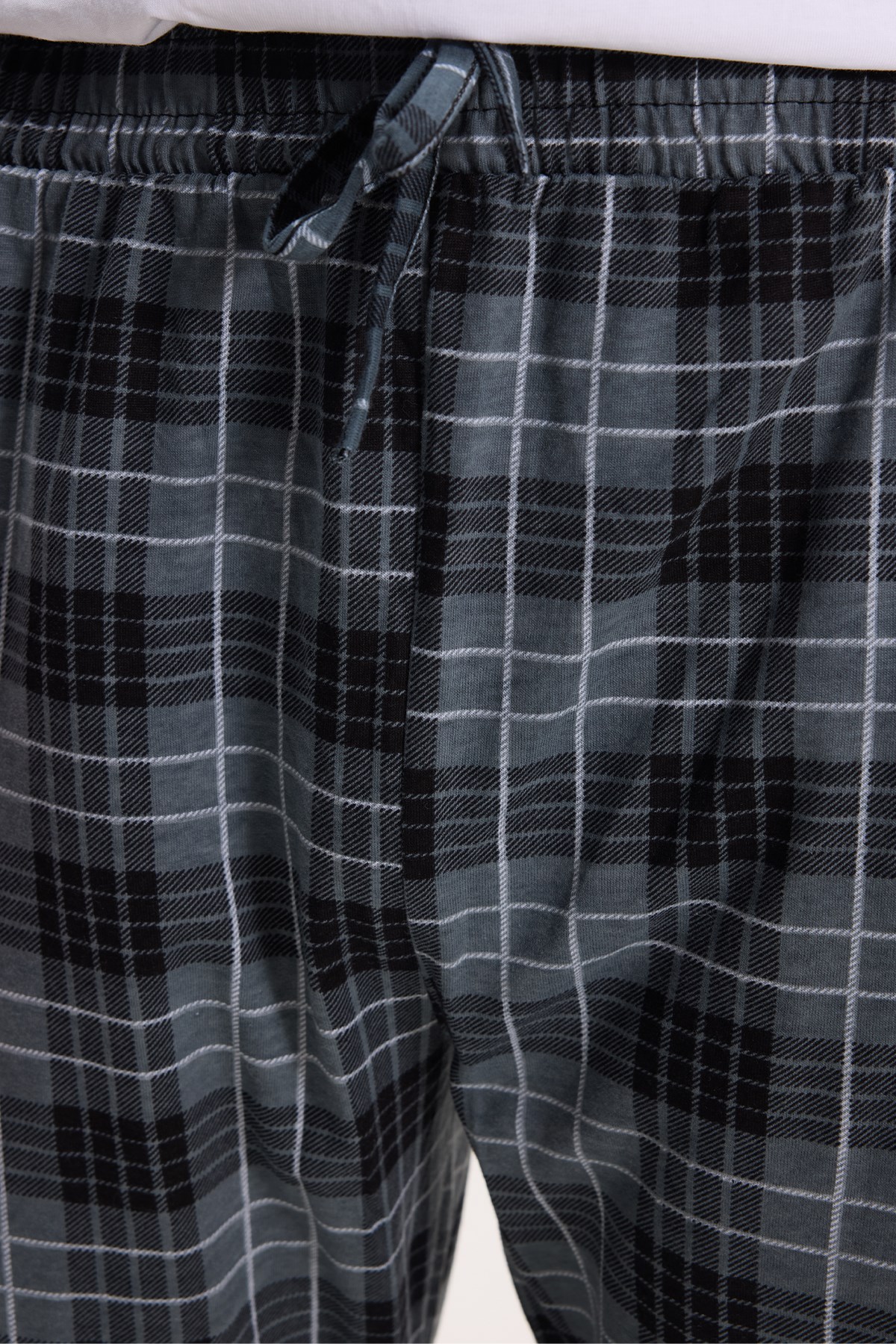 TUDORS Erkek Standart Fit Normal Kesim Pamuklu Kareli Beli Bağcıklı Cepli Gri Pijama Altı görsel 4